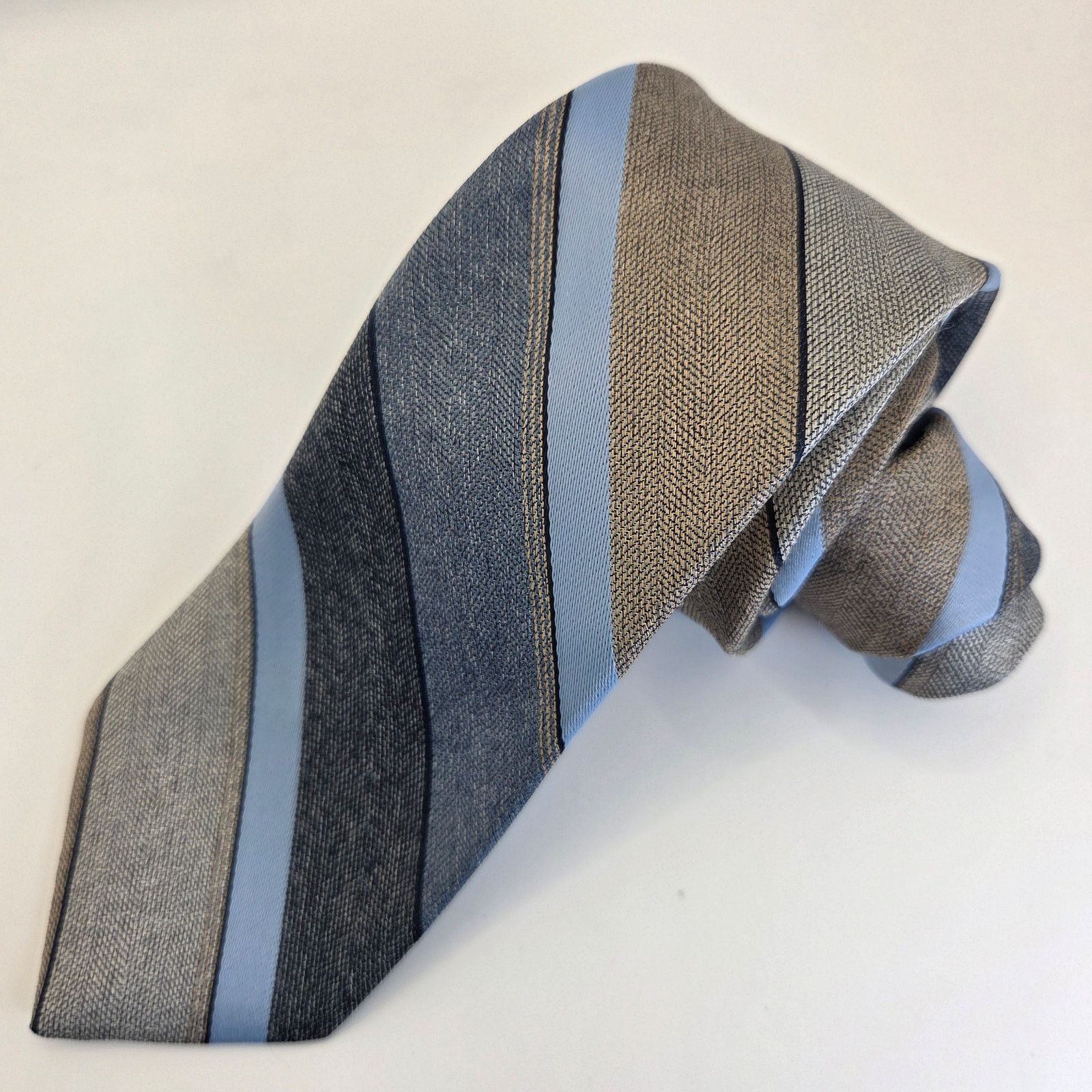 Vintage Vintage 70s Johnny Carson Striped Tie USA Size ONE SIZE - 1 Thumbnail