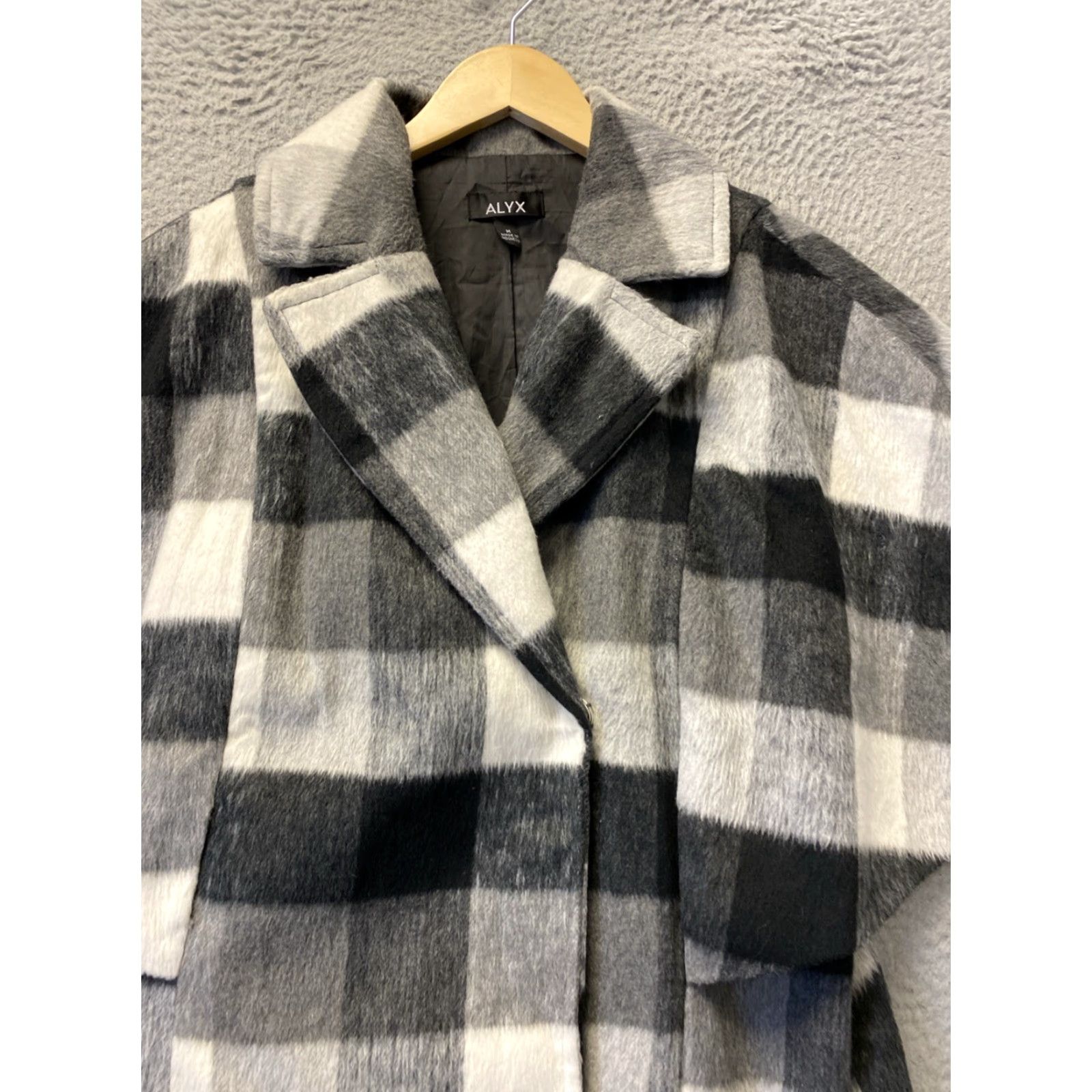Alyx Alyx Cape Jacket Plaid Women M Belted Batwing Lapel Neck Black Polo Polyester Cape Jacket Womens M Plaid Belted 0177 Size M / US 6-8 / IT 42-44 - 3 Thumbnail