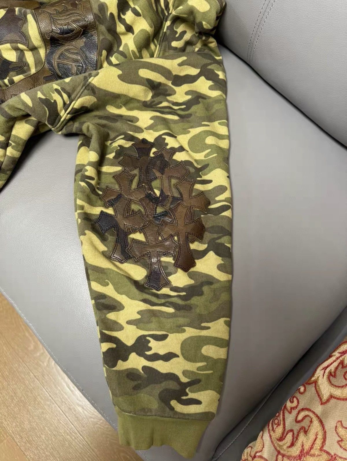 Chrome Hearts Chrome hearts leather patch camo hoodie Size US S / EU 44-46 / 1 - 9 Thumbnail