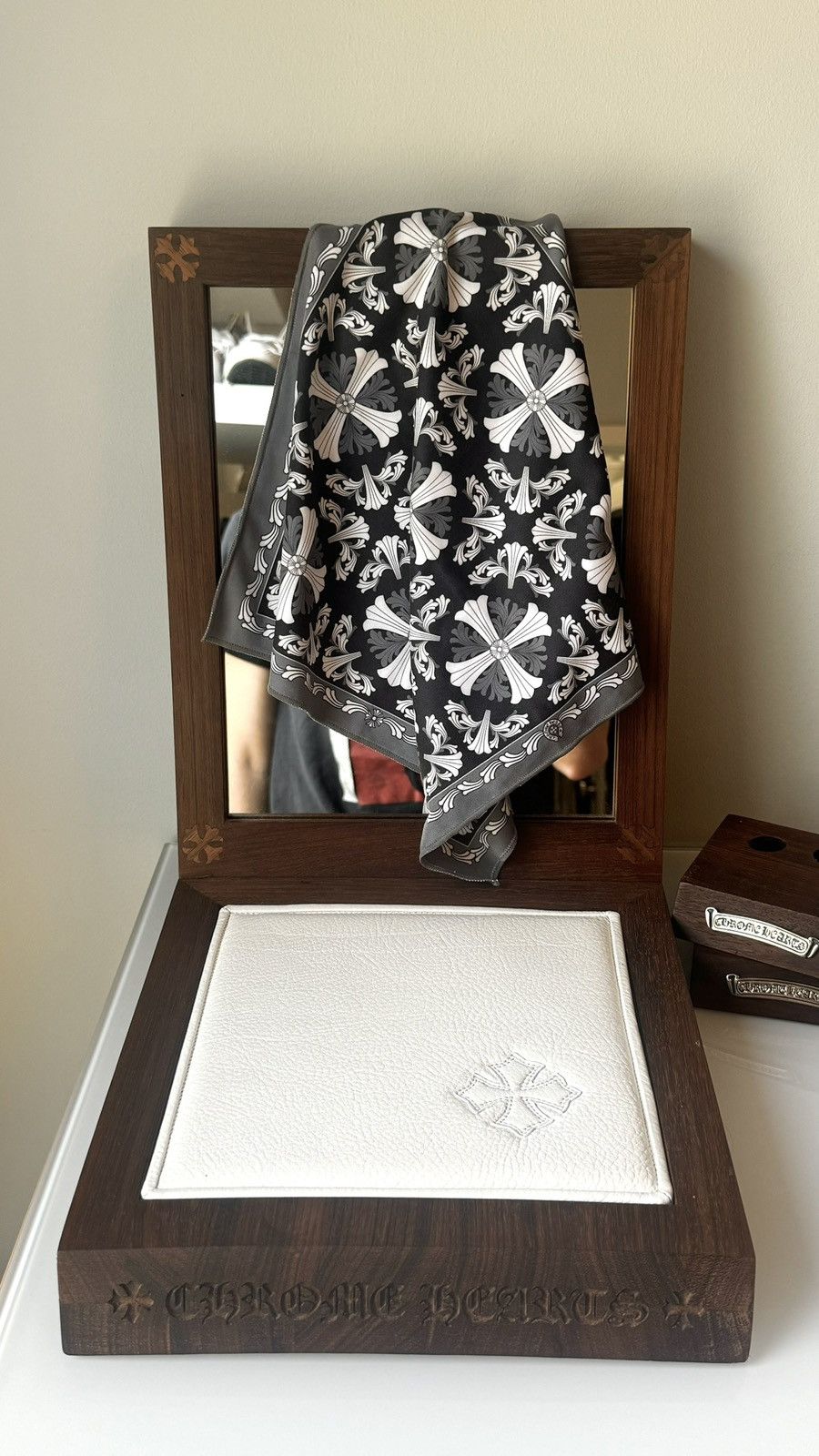 Chrome Hearts Chrome Hearts Ebony Mirror With Stand Size ONE SIZE - 5 Thumbnail