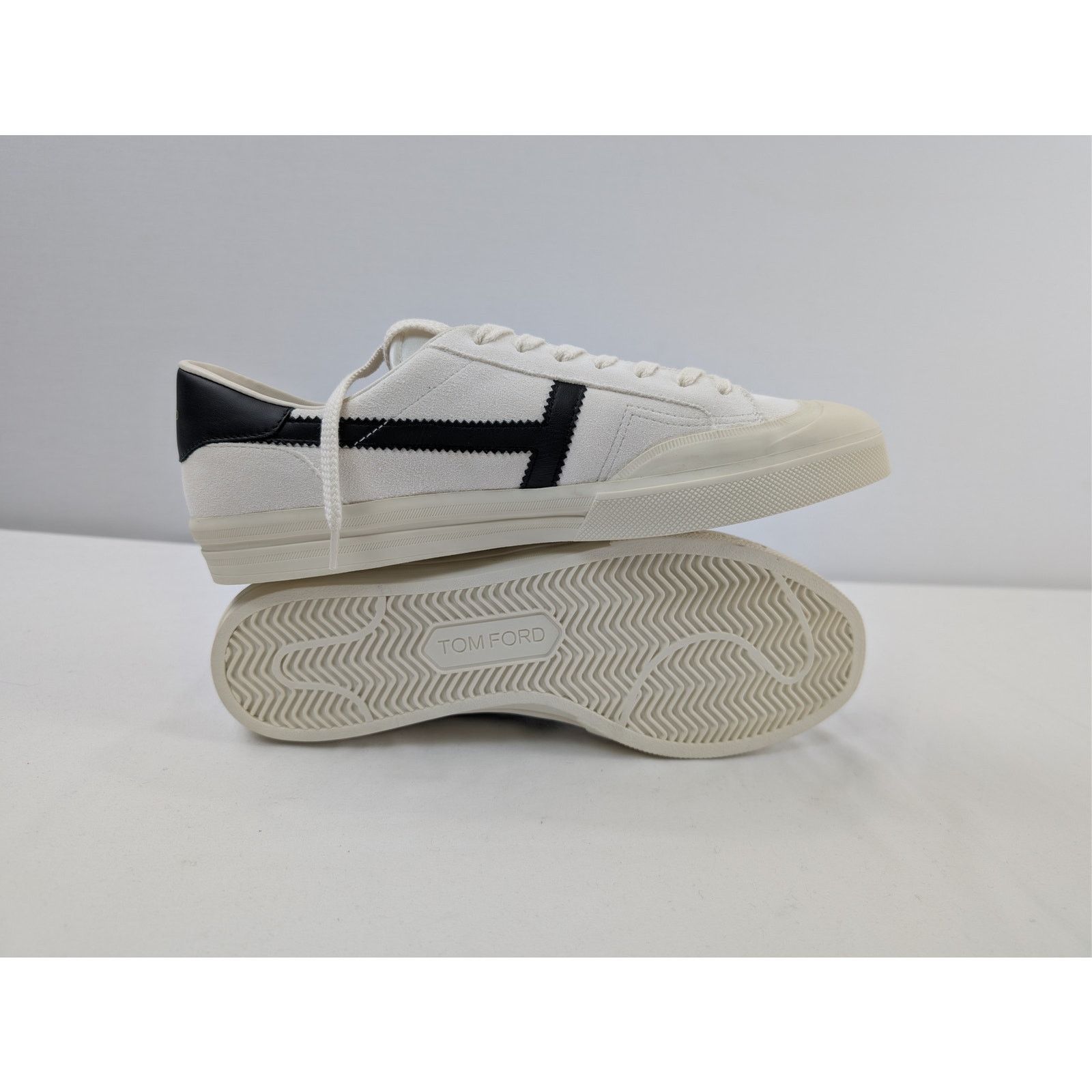 Tom Ford o1rshd1 Jarvis leather low-top sneakers in white/black Size US 8 / EU 41 - 11 Thumbnail