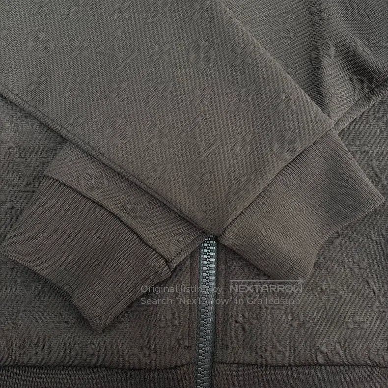 Louis Vuitton Louis Vuitton SS 24 brown embossed full logo jacket Size US XL / EU 56 / 4 - 5 Thumbnail