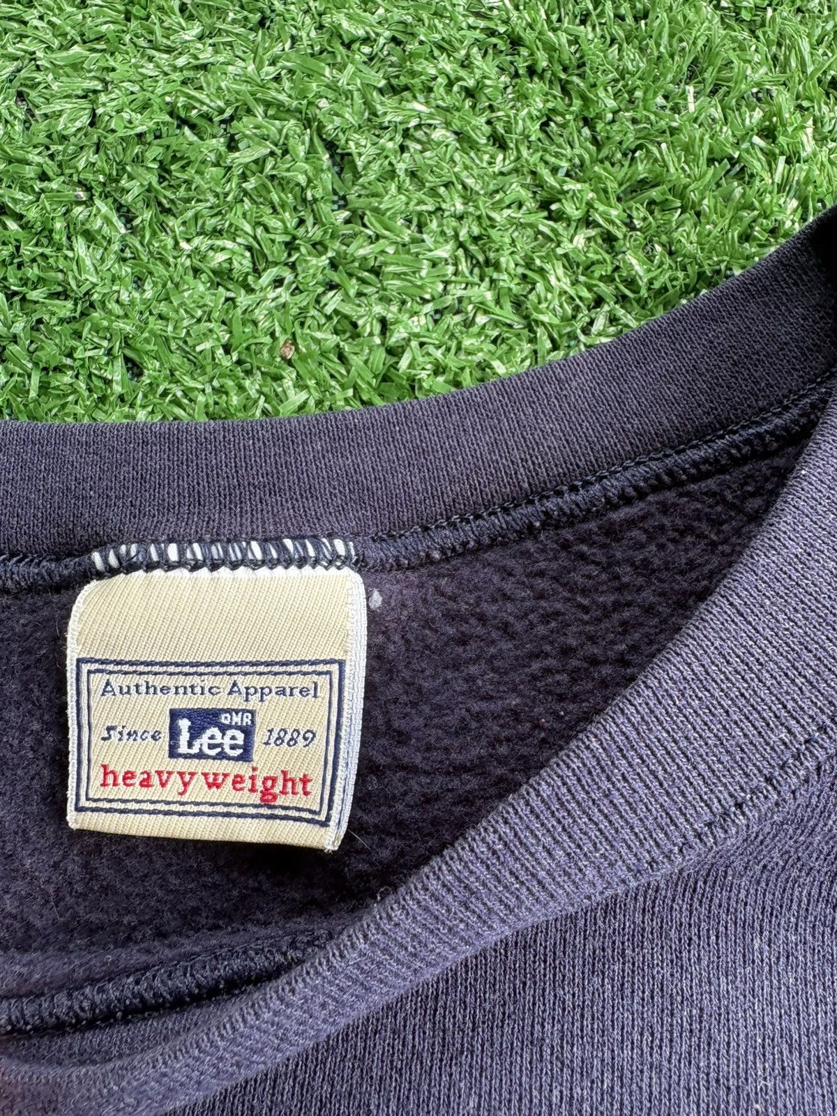 Lee × Vintage Vintage Niagara Casino Crewneck 2002 Size US XL / EU 56 / 4 - 4 Thumbnail