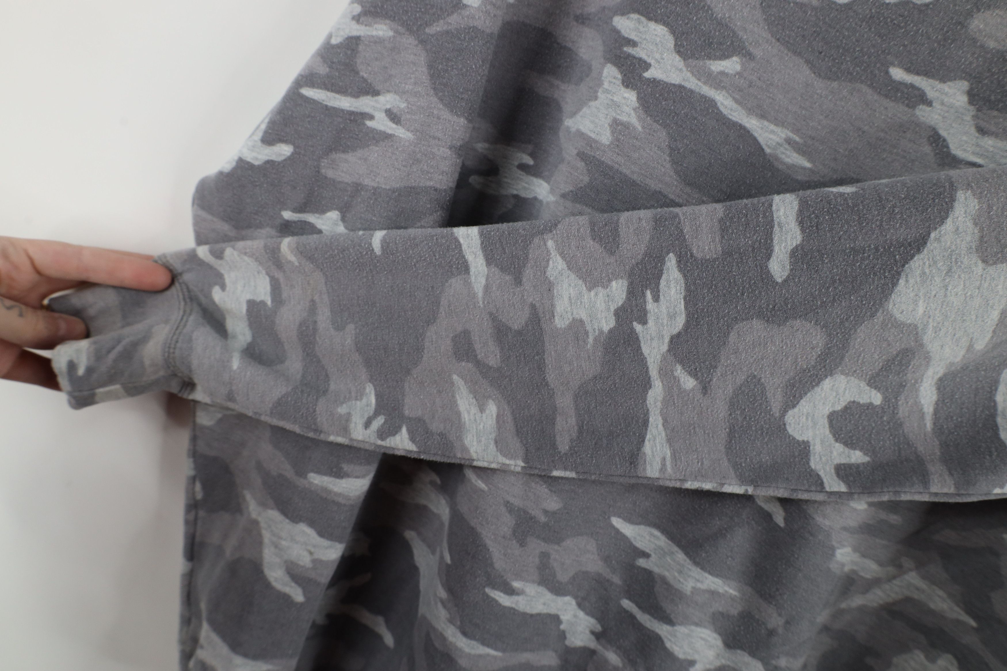 Athleta × Vintage Athleta Camouflage Studio To Street Crewneck Sweatshirt Size XS / US 0-2 / IT 36-38 - 5 Thumbnail