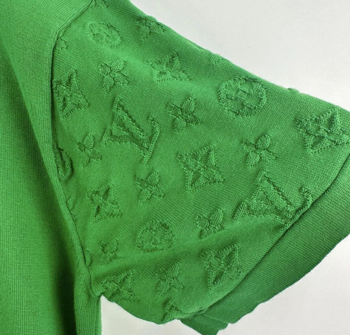 Louis Vuitton Green Short Sleeve Shirt with Embroidered Sleeves. Size US M / EU 48-50 / 2 - 5 Thumbnail