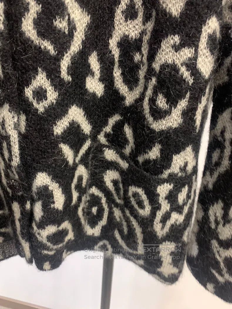 Saint Laurent Paris Saint Laurent Paris Leopard Print Cashmere Cardigan Size US XS / EU 42 / 0 - 6 Thumbnail