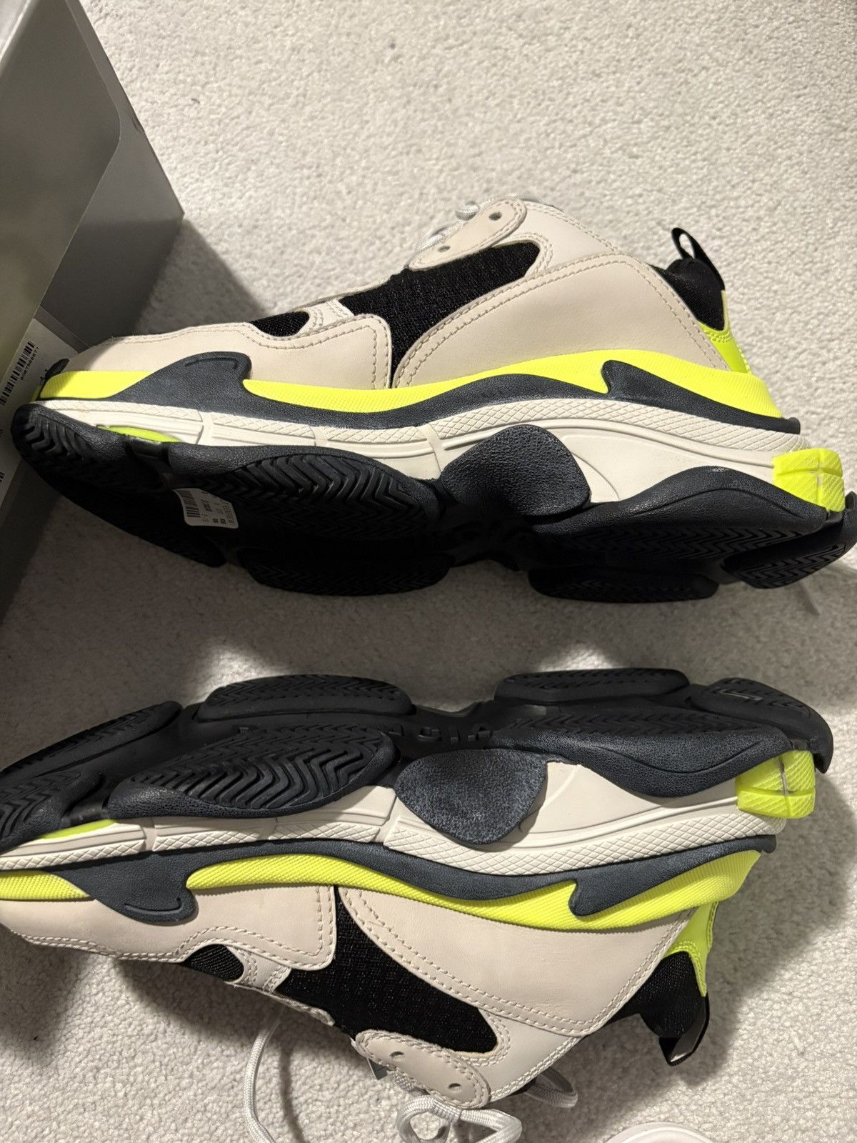 Balenciaga triples size 40