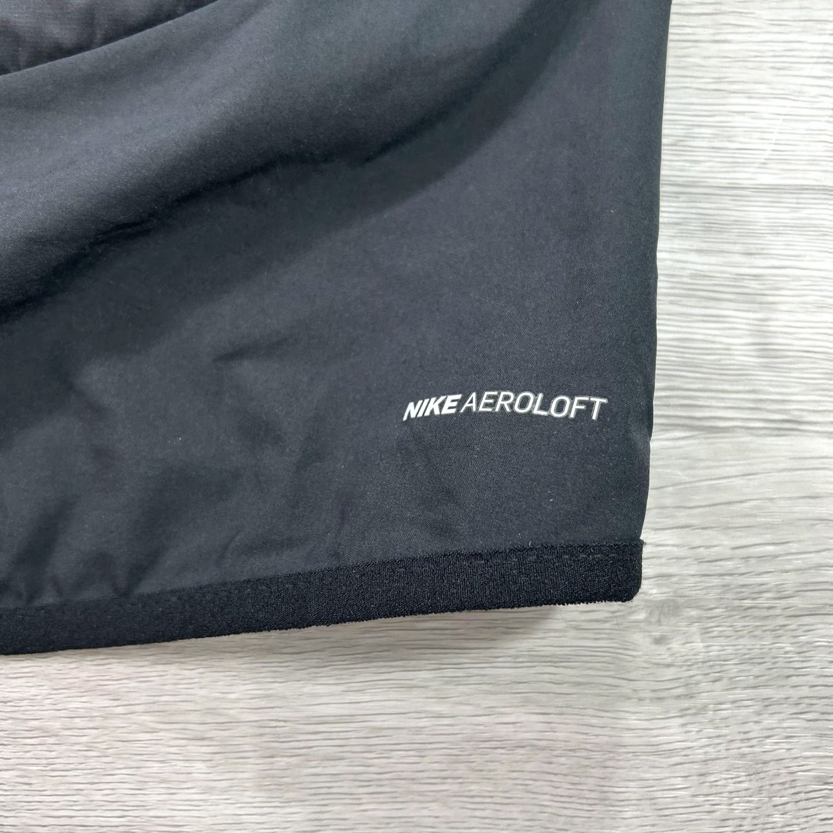 Nike Nike AeroLoft Vest Mens Medium Black Full Zip Running Reflective 859272-010 Size US M / EU 48-50 / 2 - 5 Thumbnail