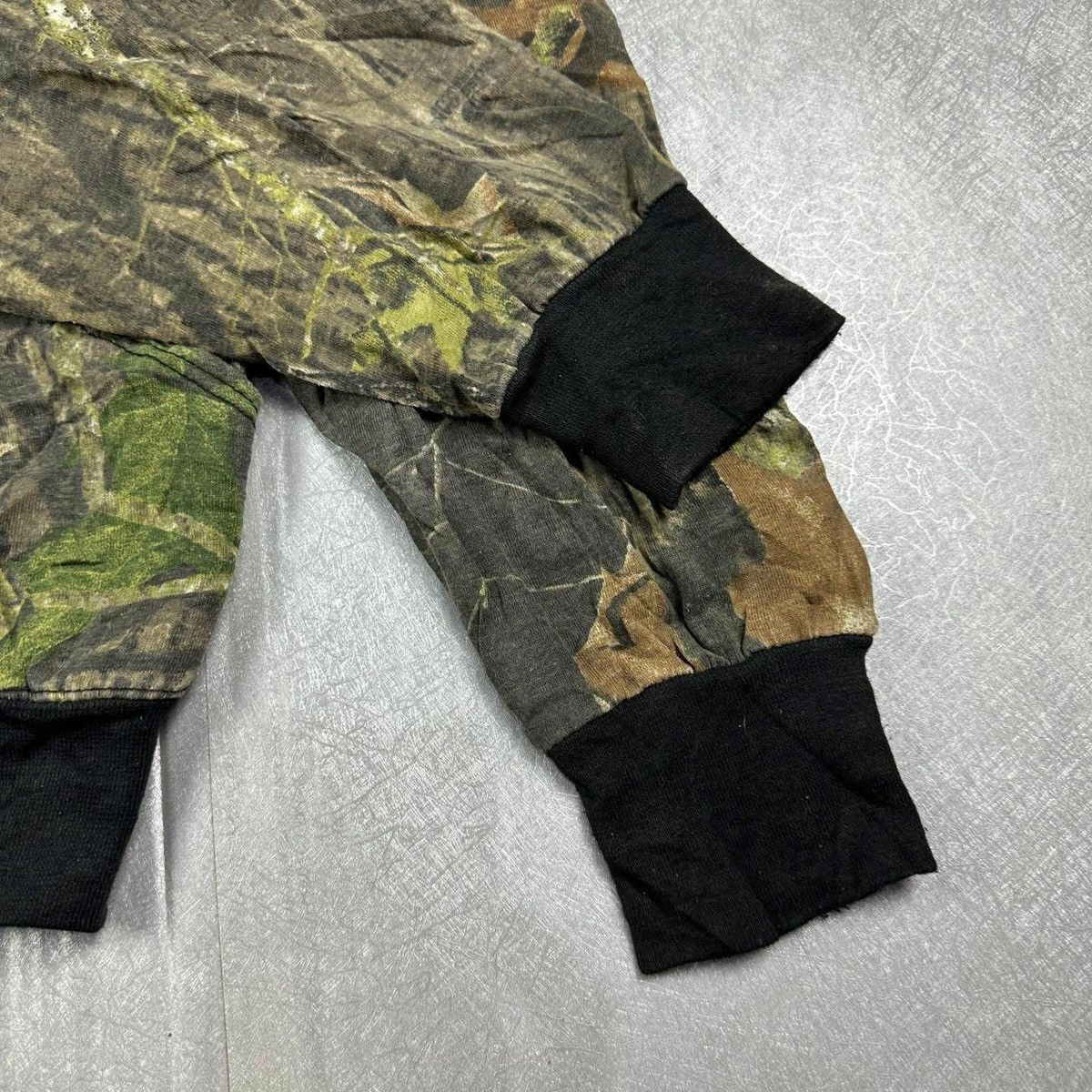 Carhartt × Vintage Vintage Y2K Realtree Camo Zip up Hoodie Carhartt Style Size US S / EU 44-46 / 1 - 13 Thumbnail