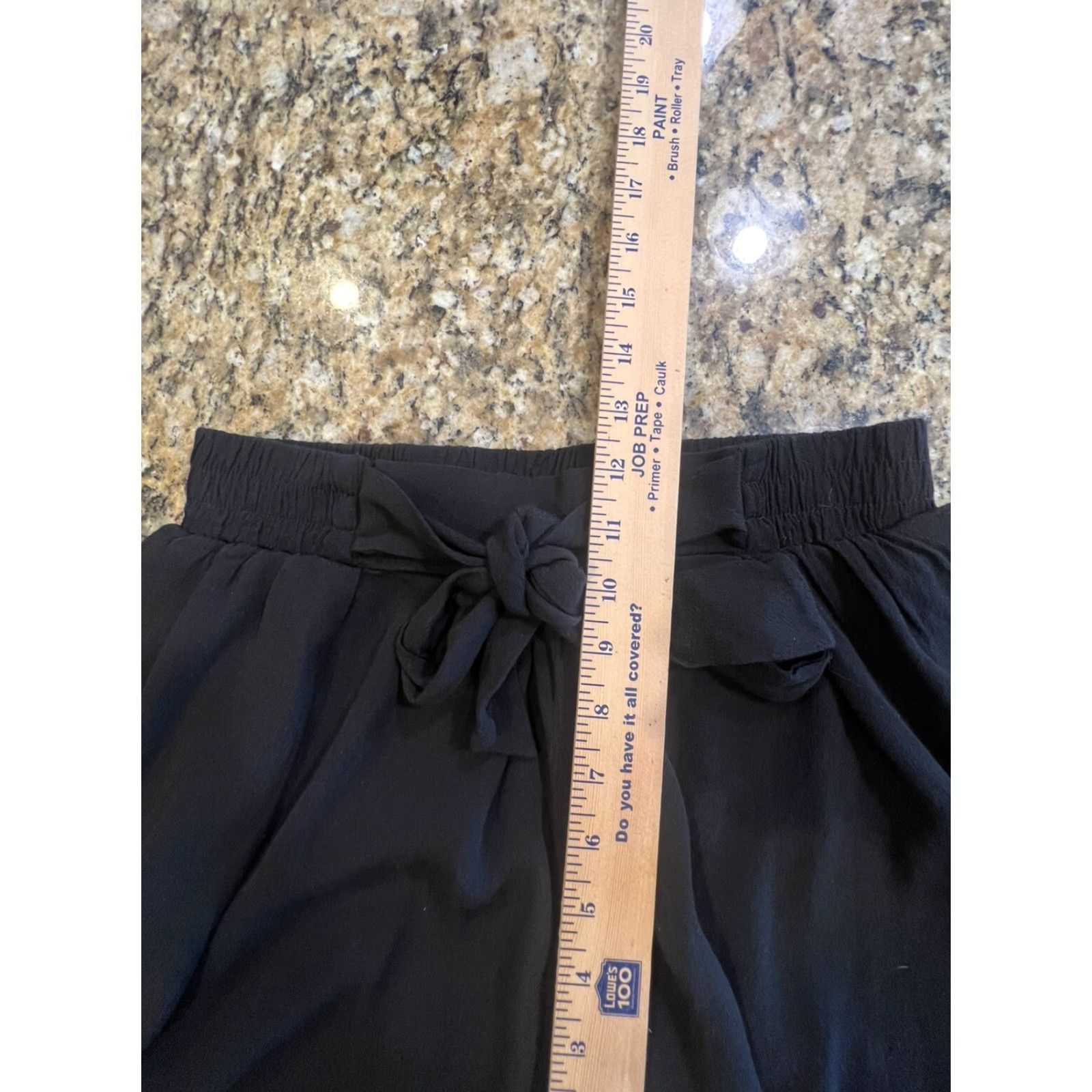 Zara Zara Shorts Women S Black Flowys Flowing? (Note: original words rearranged) Size 28" / US 6 / IT 42 - 7 Thumbnail