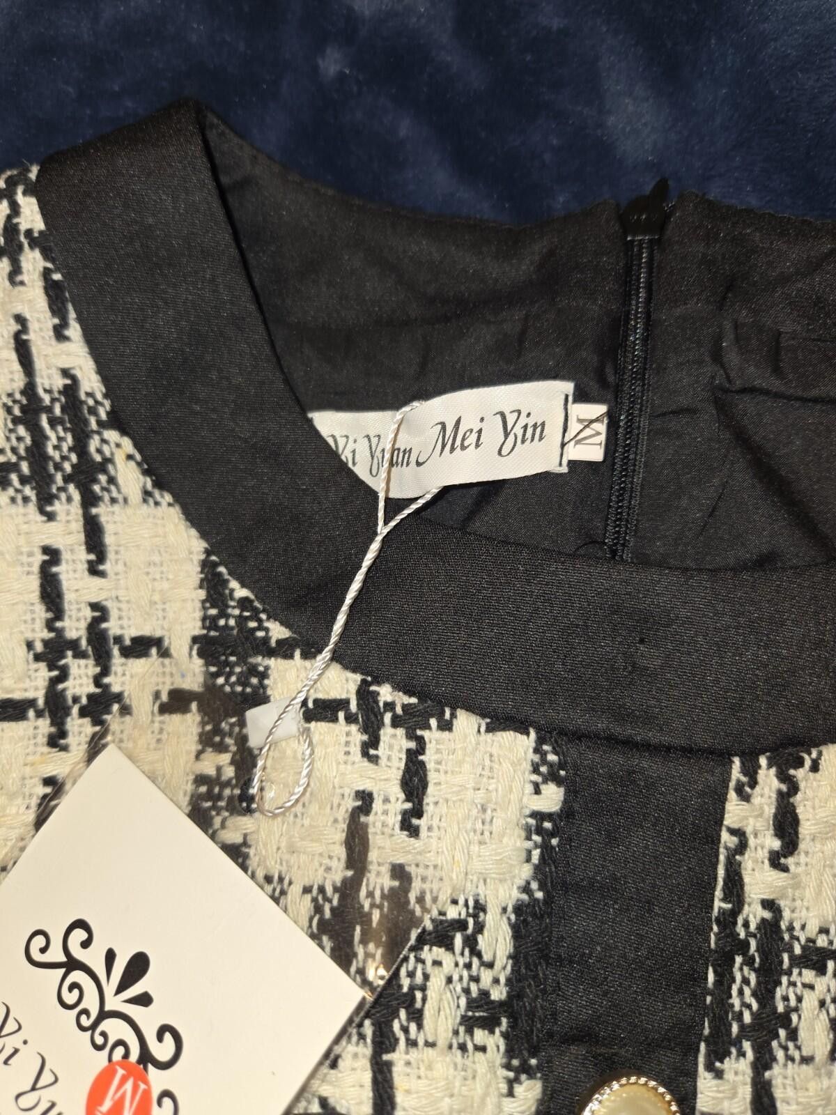 Other Yi Yuan Mei Yin Black & White Tweed Dress Faux Pearl Button Size M / US 6-8 / IT 42-44 - 3 Thumbnail