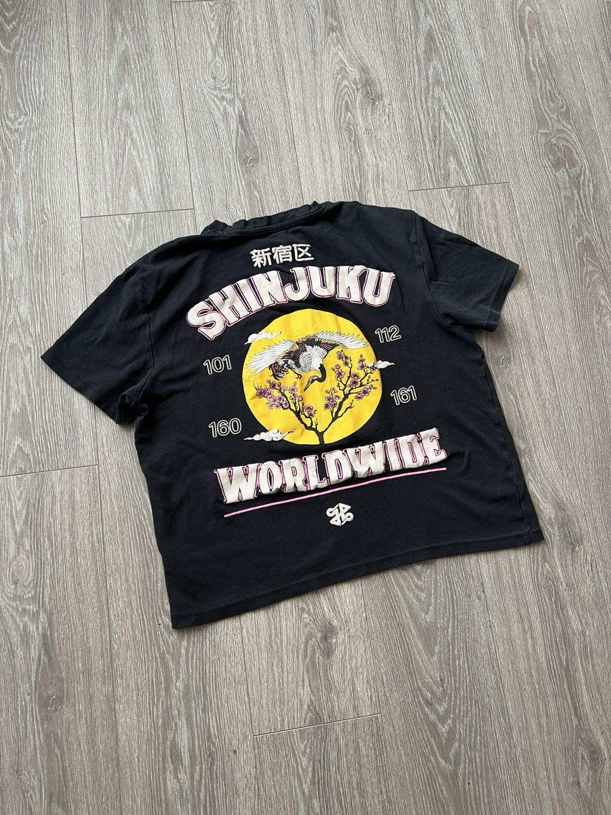 Japanese Brand Japan Shinjuku Worldwide Tee T-Shirt Size US XL / EU 56 / 4 - 3 Thumbnail
