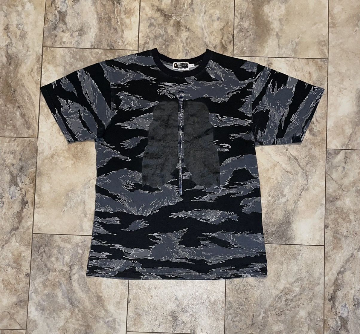 image of Bape A Bathing Ape Tiger Camo Face Tee Black/black S2017 Xl, Men's