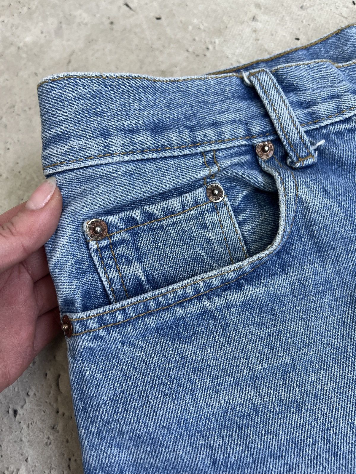 Levi's Light Blue Denim Jeans levis 90s Vintage Casual Style Size US 35 - 5 Thumbnail
