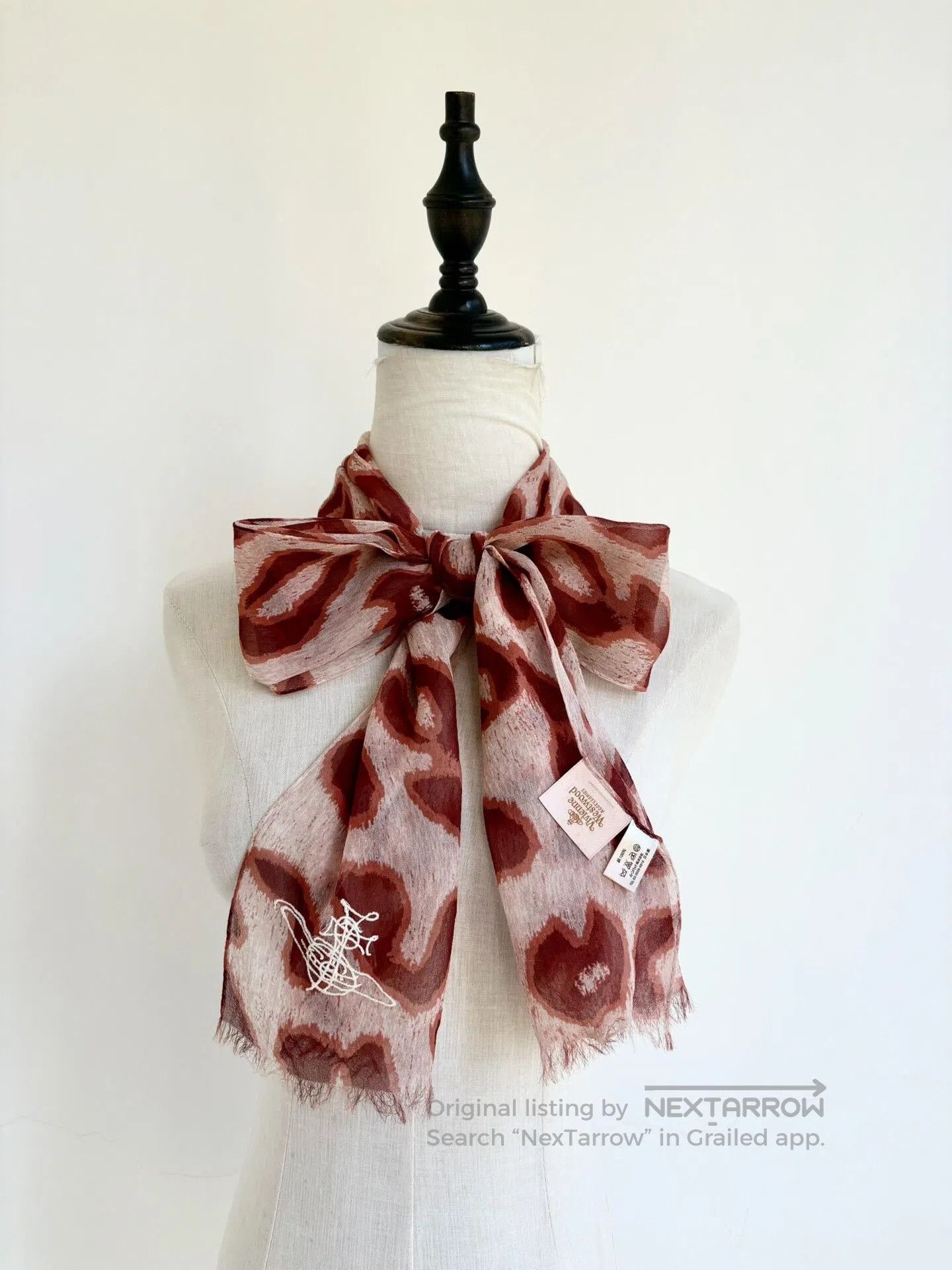 Vivienne Westwood Vivienne Westwood Vintage Orange Leopard Silk Scarf. Size ONE SIZE - 1 Thumbnail