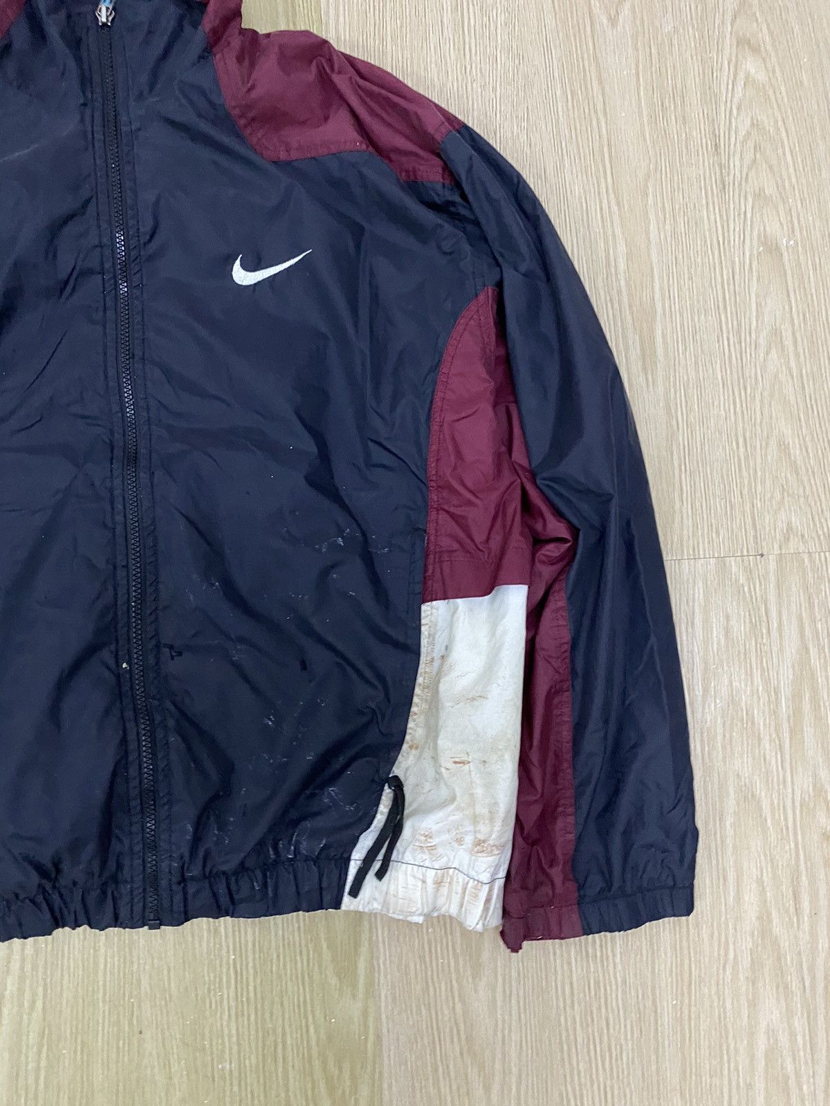 Nike × Vintage Vintage Nike swoosh light jacket Size US M / EU 48-50 / 2 - 3 Thumbnail