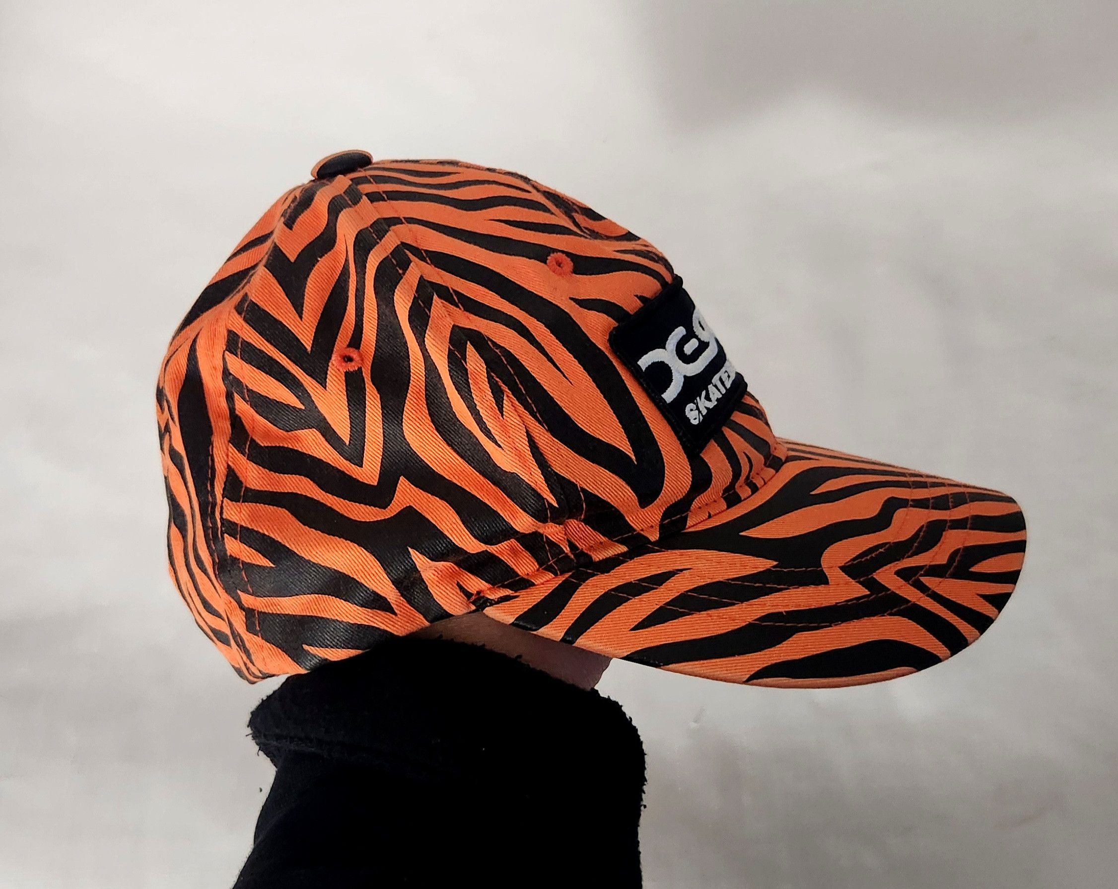 Japanese Brand Vintage X-Girl Skateboard Rare Tiger Leopard SnapBack OS Size ONE SIZE - 4 Thumbnail