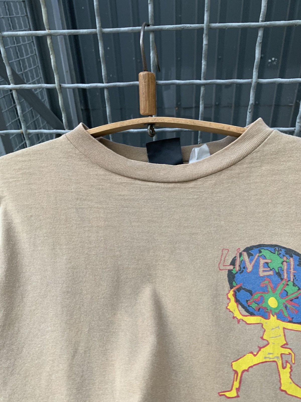 Band Tees Vintage B Ware Risk Everything Skate Jamaica Live It Up Tee Size US XL / EU 56 / 4 - 5 Thumbnail