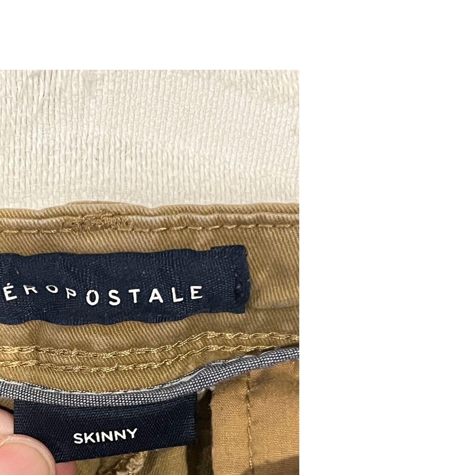 Aeropostale Aeropostale Skinny Chinos Pants Mens 32x30 Size US 32 / EU 48 - 4 Thumbnail