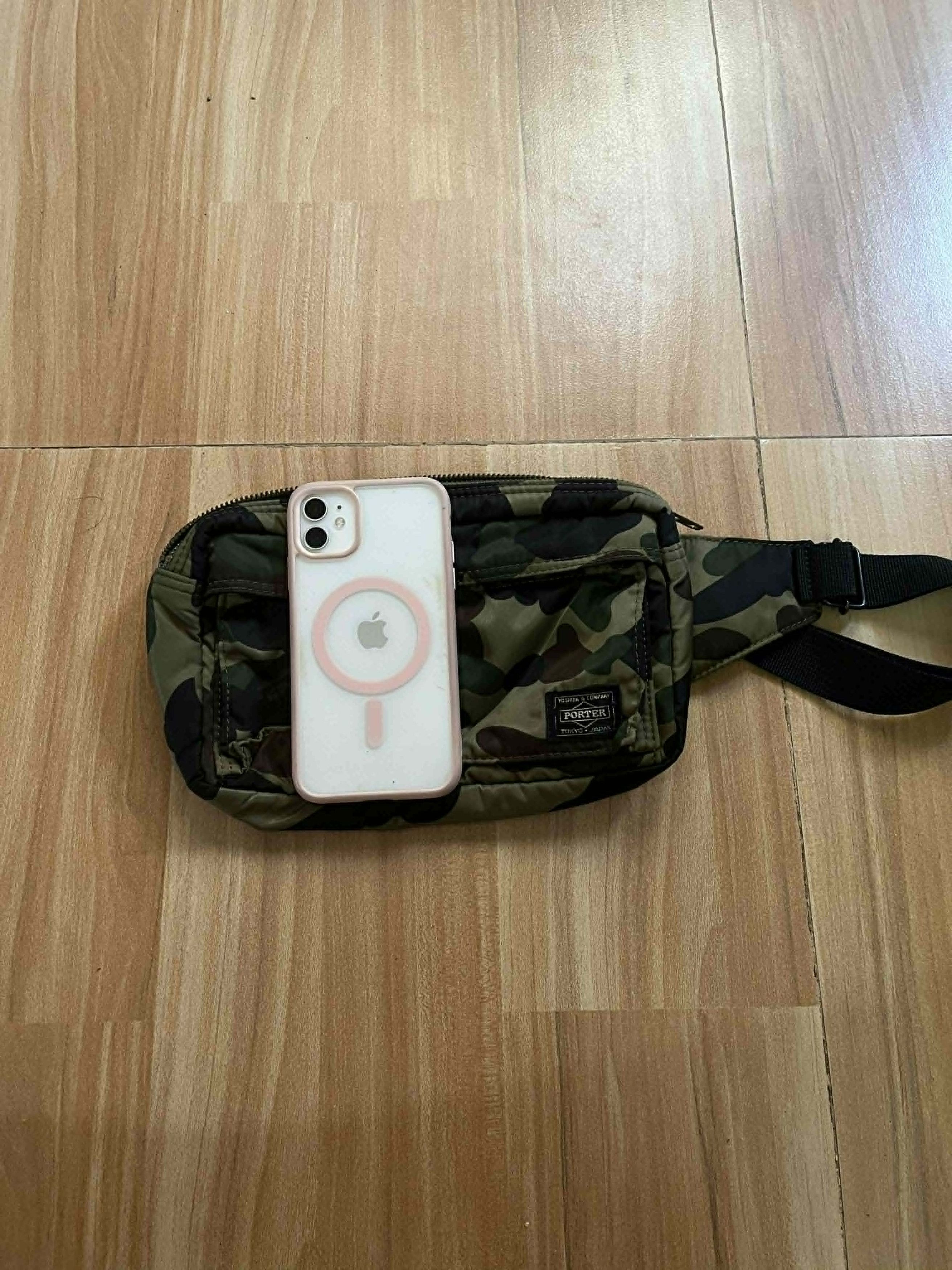 Bape × Porter Bape x Porter Size ONE SIZE - 7 Thumbnail