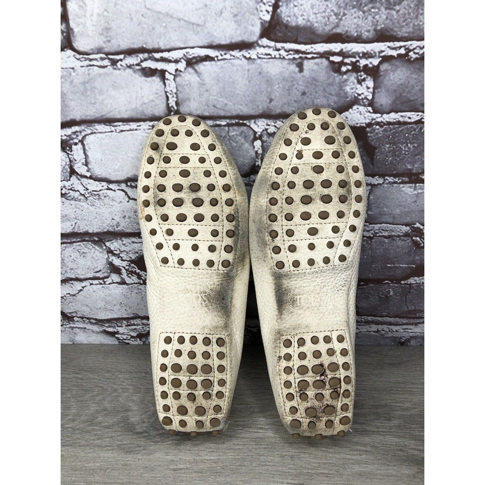 Tod's Tod’s Ivory Cream Leather Gommino Driving Moccasin Shoes Wom Size US 9.5 / IT 39.5 - 18 Thumbnail