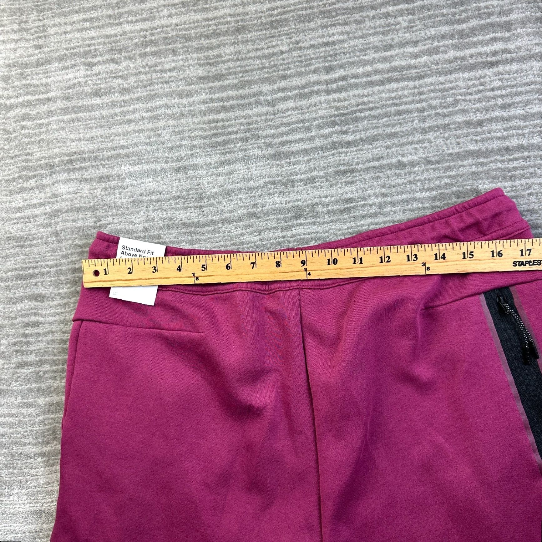 Nike Nike Tech Fleece Shorts Sportswear Men XL Purple Size US 36 / EU 52 - 7 Thumbnail