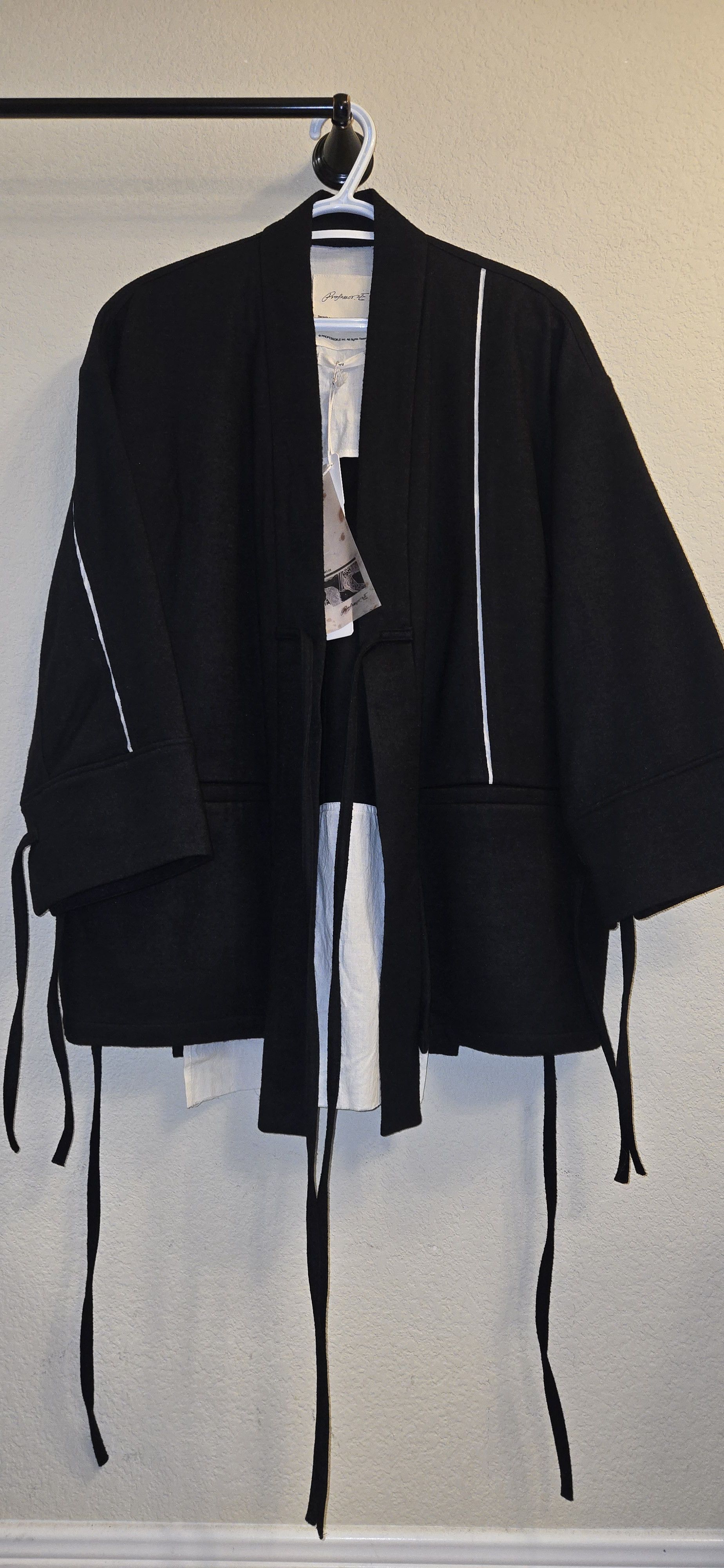 Professor.E X Tokyo Jesus " Shrine Maiden" Noragi/Kimono Size US S / EU 44-46 / 1 - 3 Thumbnail