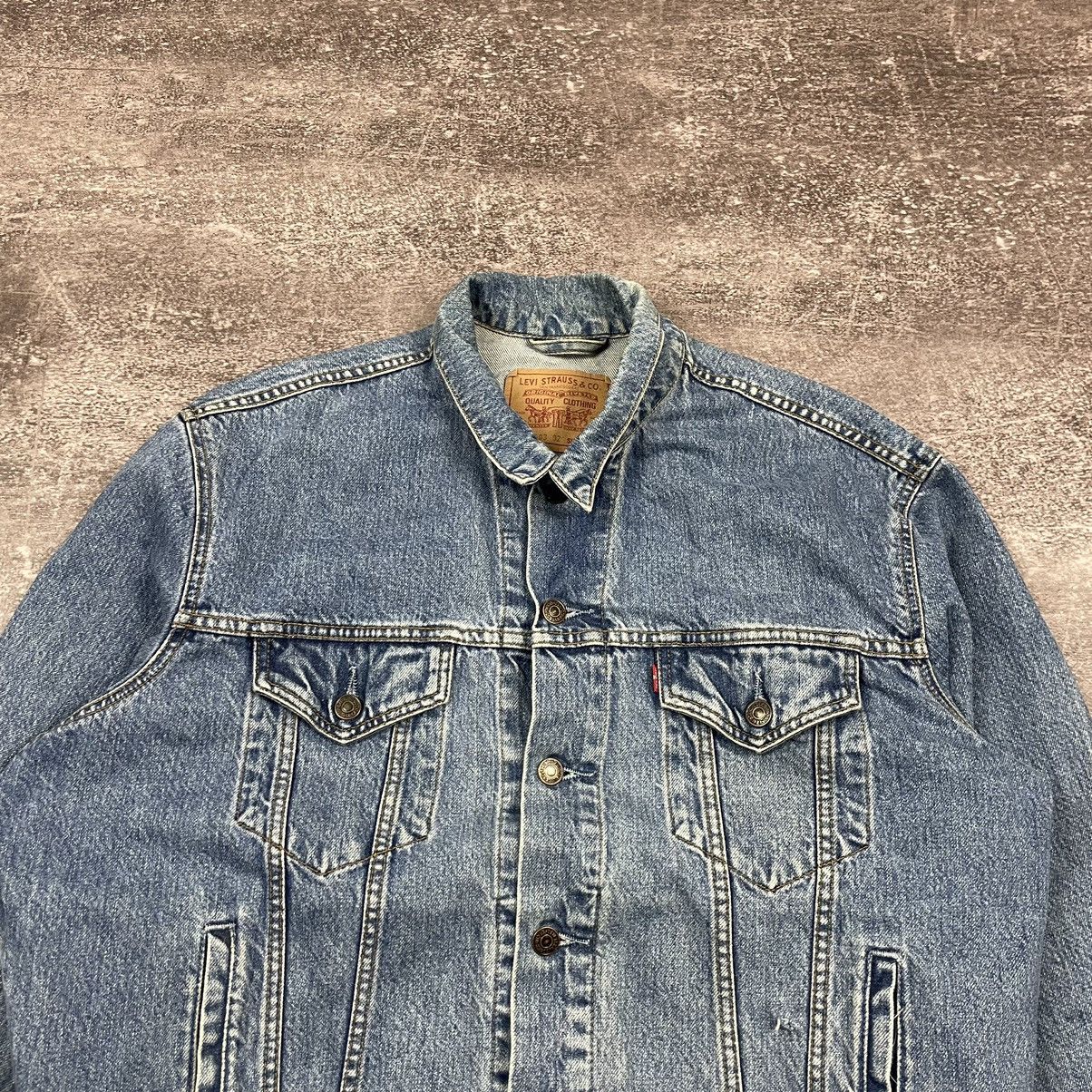 Levi's Vintage Clothing Vintage Levi’s 70503 02 Denim Jacket Size US XL / EU 56 / 4 - 2 Thumbnail