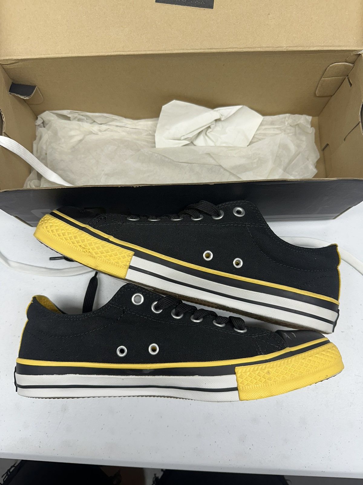Converse Converse CTS OX black/yellow size 9 Size US 9 / EU 42 - 2 Thumbnail