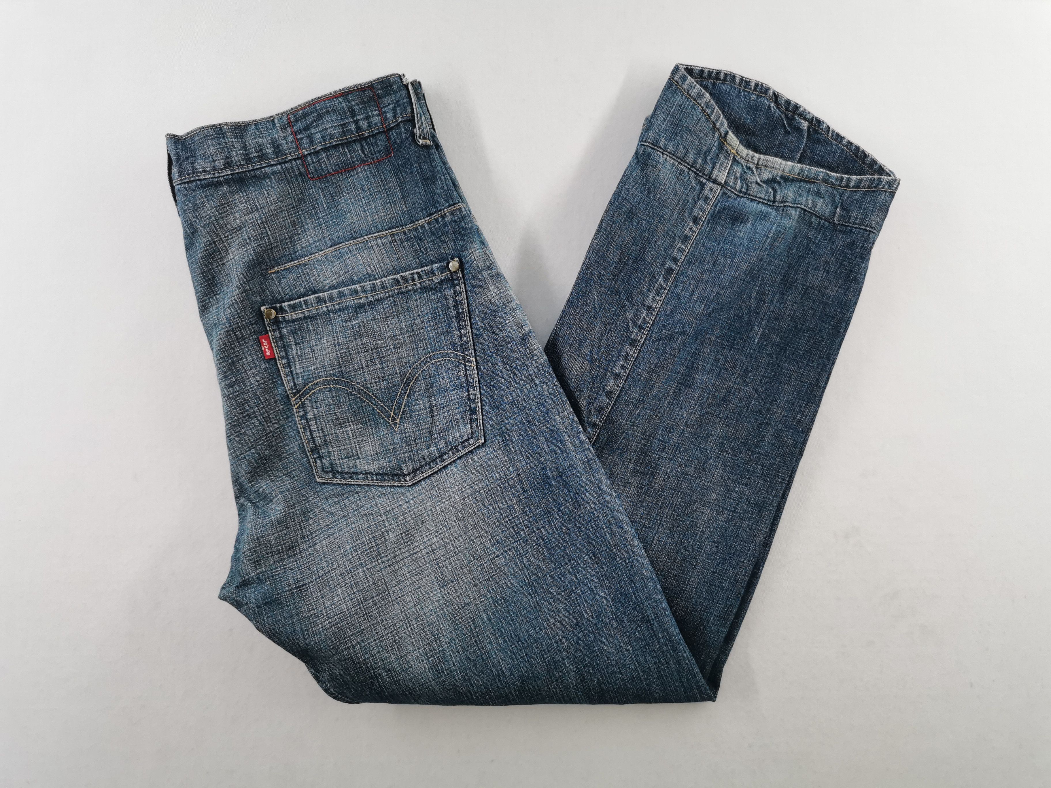 Levi's Vintage Levis Enginereed Denim Jeans Size 36/34x32 Size US 36 / EU 52 - 5 Thumbnail