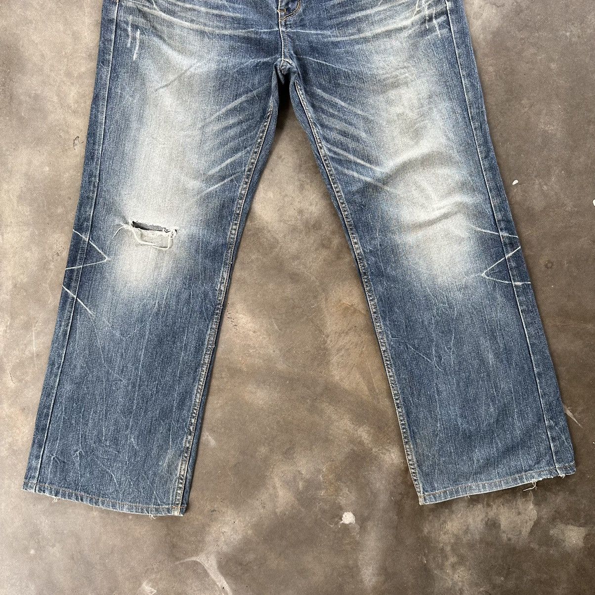 Japanese Brand Vintage Japanese PUNK Raw Faded Denim Jean Japan Size 34 Size US 34 / EU 50 - 4 Thumbnail