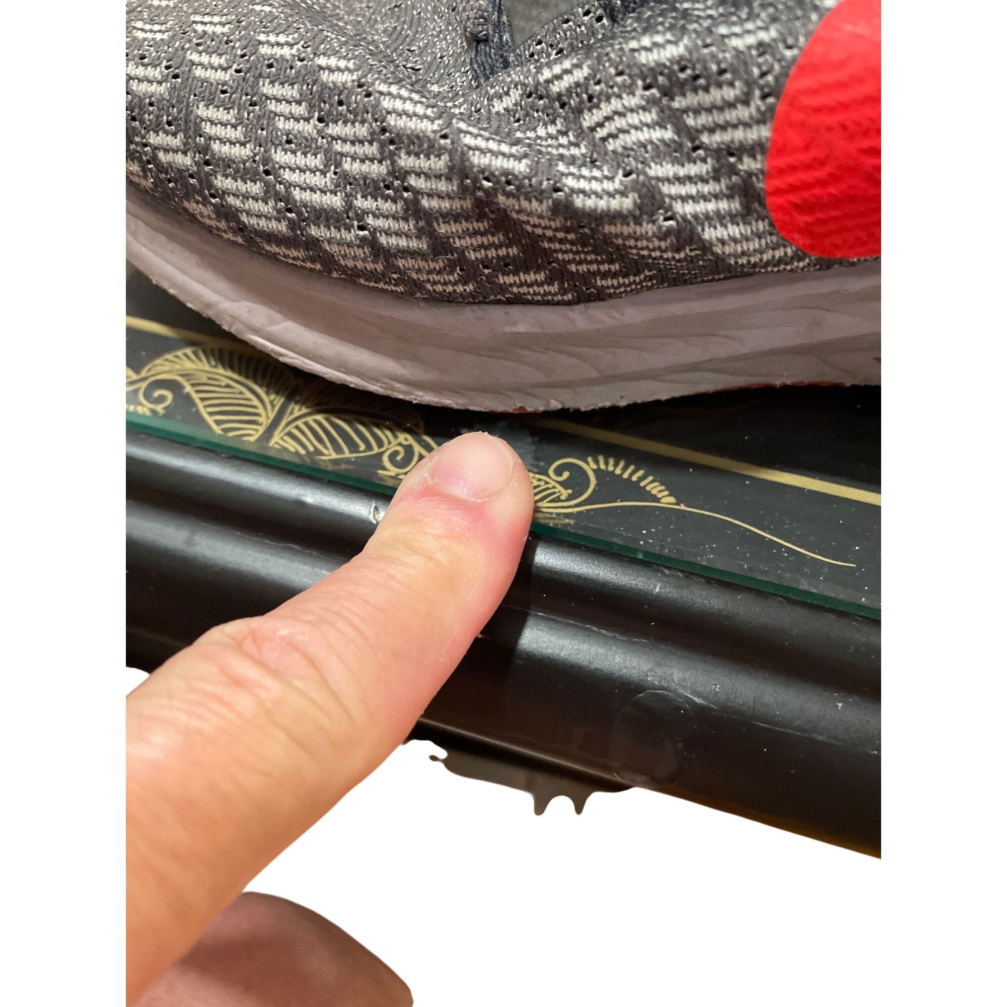 Nike Nike Pegasus 35 mens gray red running walking shoes sz 11 SK Size US 11 / EU 44 - 15 Thumbnail