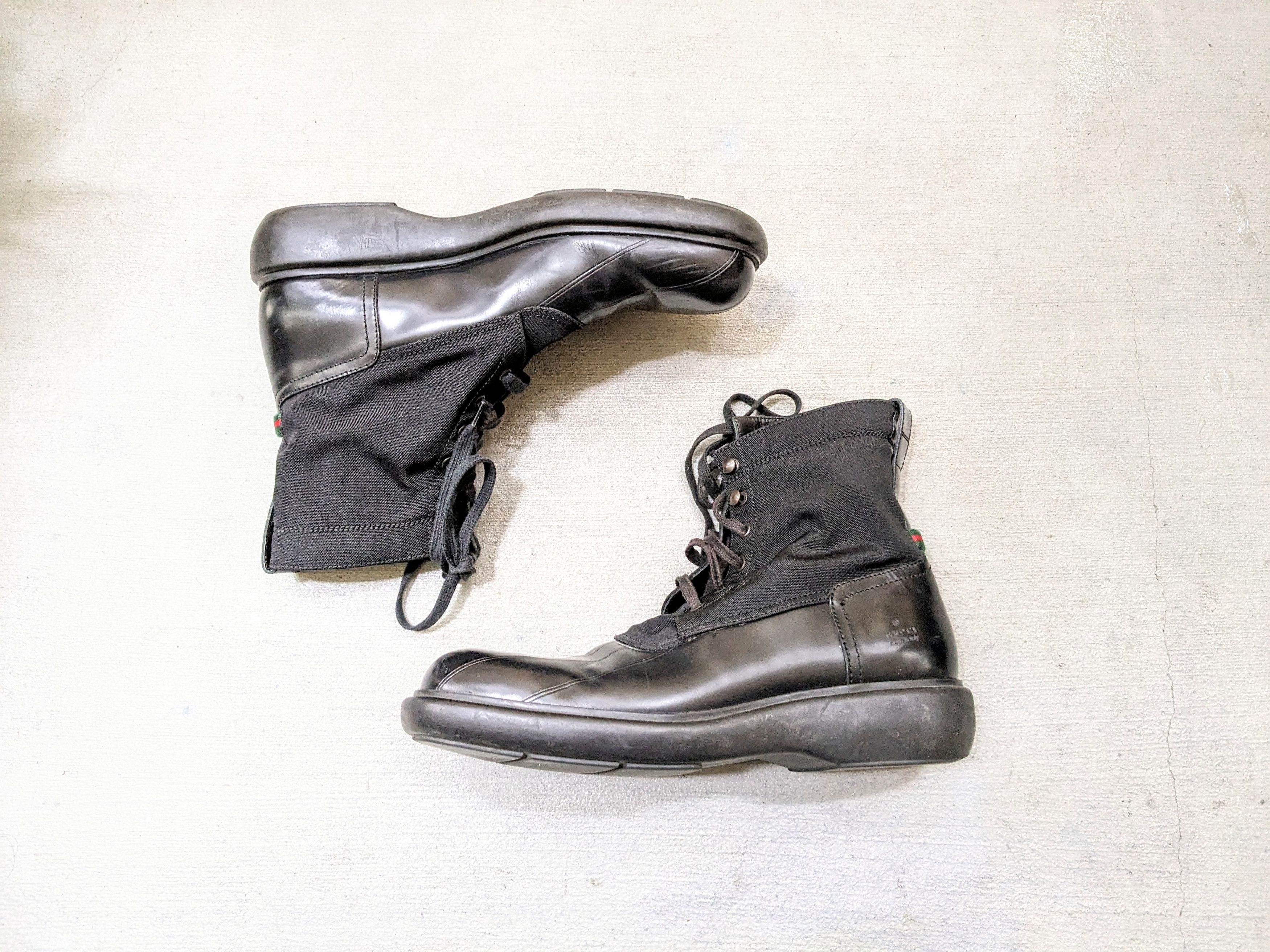 Pre-owned Gucci Combat Boots Size 10.5 Black Leather Buckle Duck Y2k