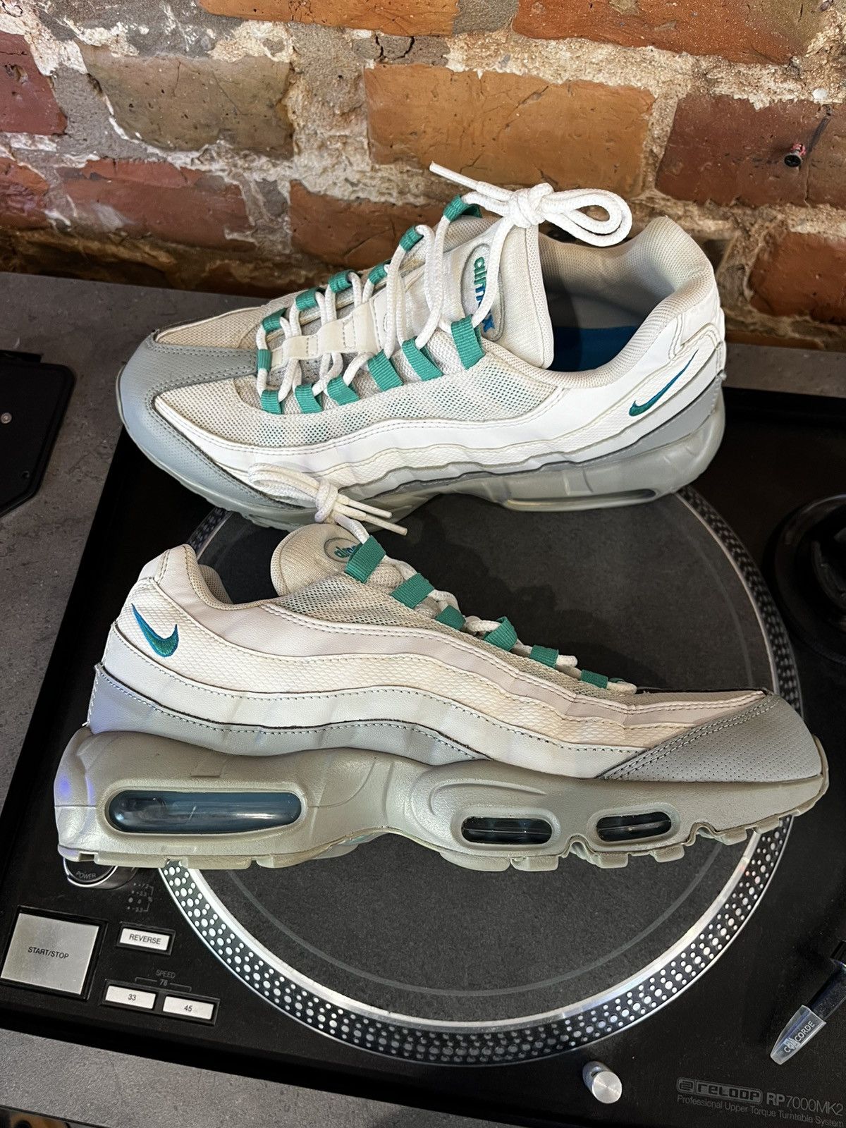 Nike Nike Air Max 95 Essential Clear Emerald 2018 Size US 10 / EU 43 - 1 Thumbnail