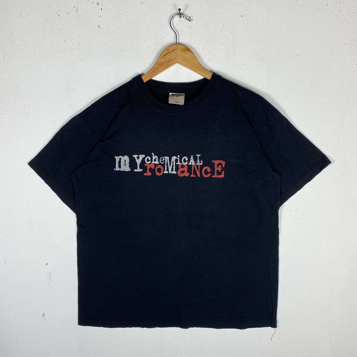 My Chemical Romance × Vintage MCR THREE CHEERS FOR SWEET REVENGE 2005 WORLD TOUR TEE Size US L / EU 52-54 / 3 - 3 Thumbnail