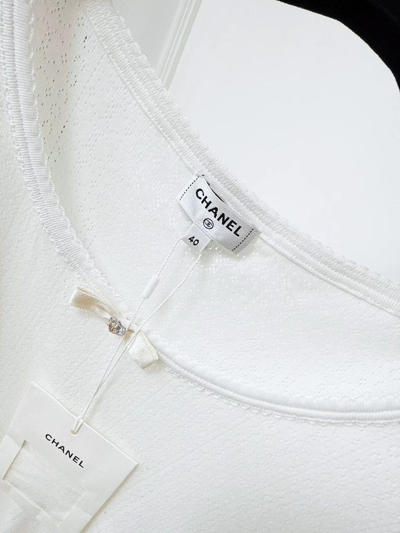 Chanel Chanel White Butterfly Bow Short Sleeve T-Shirt Size L / US 10 / IT 46 - 3 Thumbnail