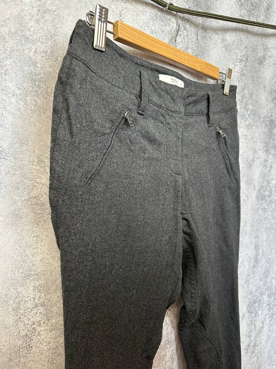 Prada Prada Gray Wool Tapered Pants Vintage Riri Size 27" / US 4 / IT 40 - 4 Thumbnail