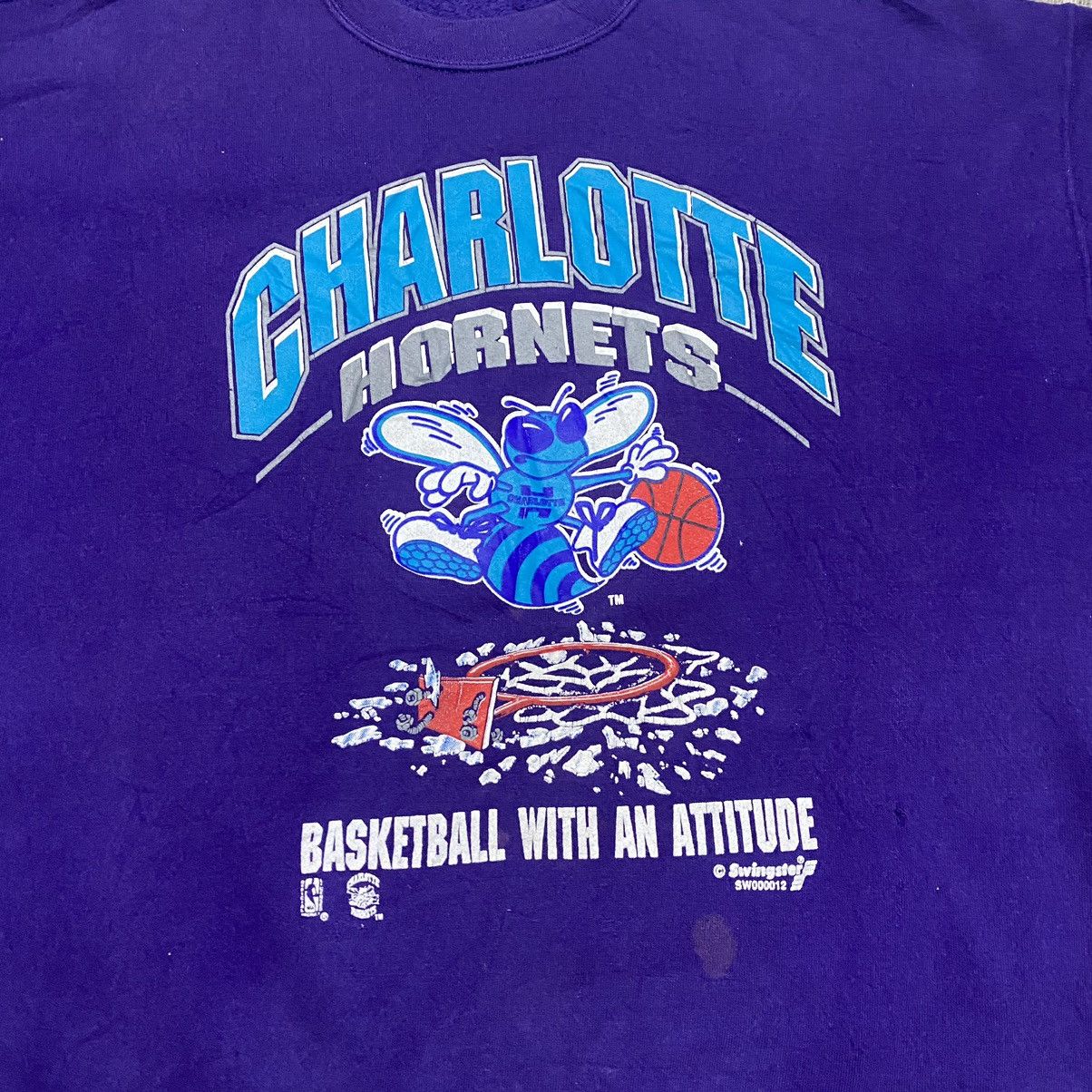 Vintage Vintage Charlotte Hornets Sweatshirt Size US XL / EU 56 / 4 - 7 Thumbnail