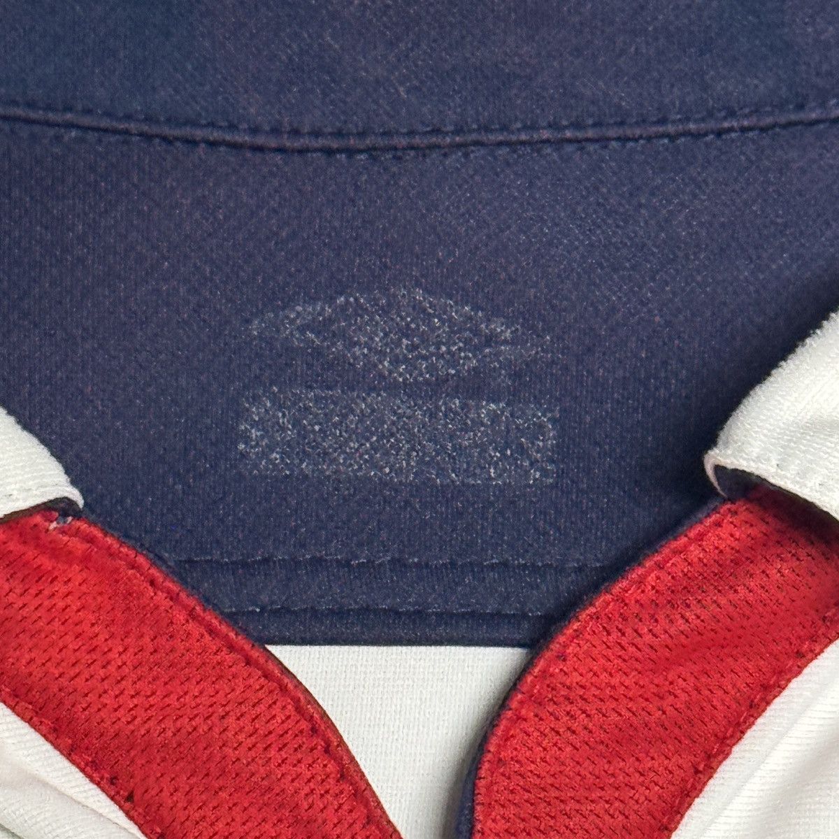 Umbro Umbro England 2003 2005 Home Jersey Size US M / EU 48-50 / 2 - 5 Thumbnail