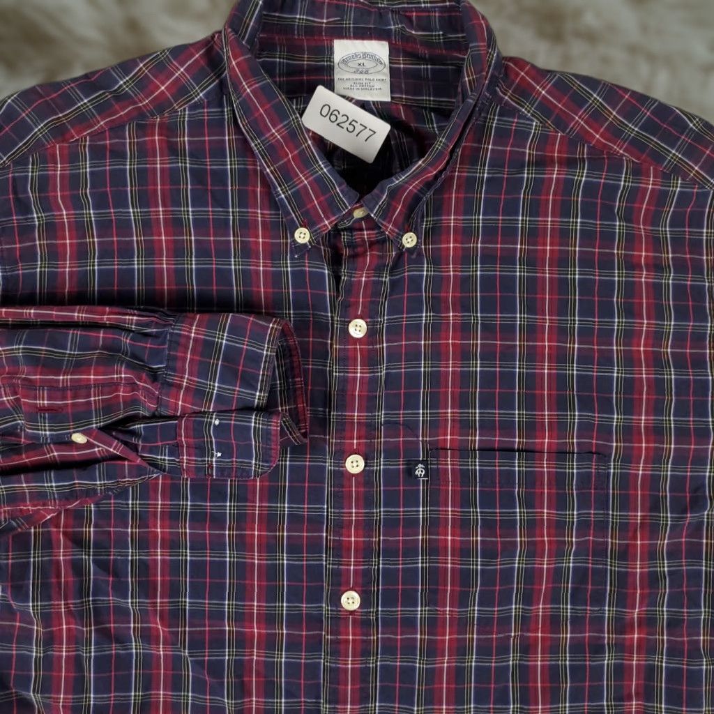 Brooks Brothers VINTAGE Brooks Brothers Shirt Mens XL Red Plaid Slim Fit Button Up Long Sleeve Size US XL / EU 56 / 4 - 1 Thumbnail