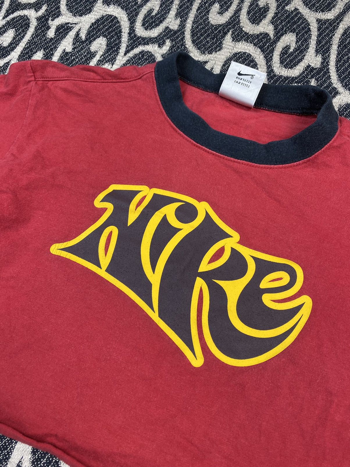 Nike × Vintage Vintage 90s Nike Crop Big Logo Ladies T-shirt Streetwear Size M / US 6-8 / IT 42-44 - 4 Thumbnail