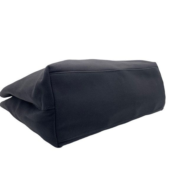 Salvatore Ferragamo Salvatore Ferragamo Nylon Chain Tote Shoulder Bag in Black Size ONE SIZE - 4 Thumbnail