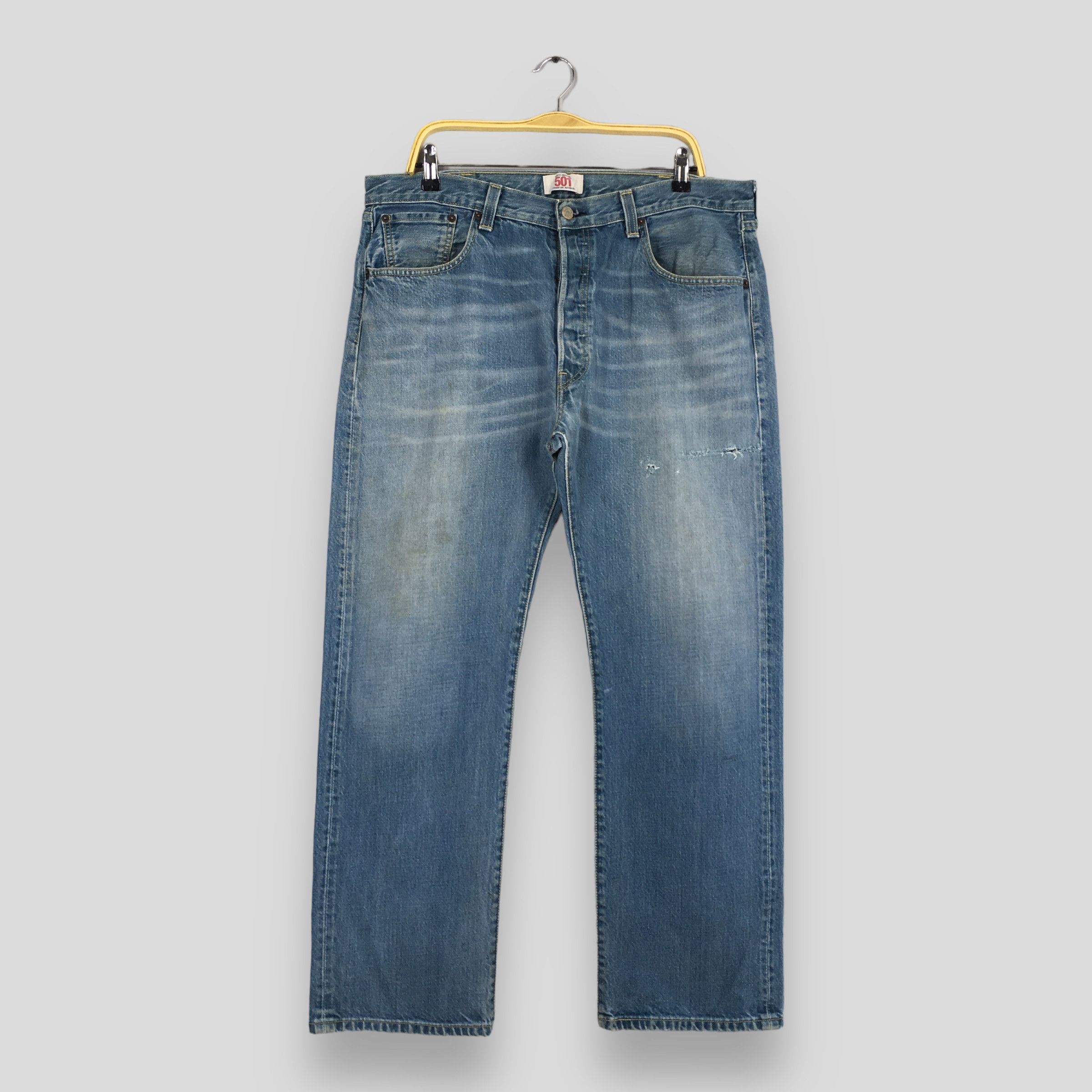 Size 36x29 Vintage 90s Levi's 501 Faded Blue Jeans
