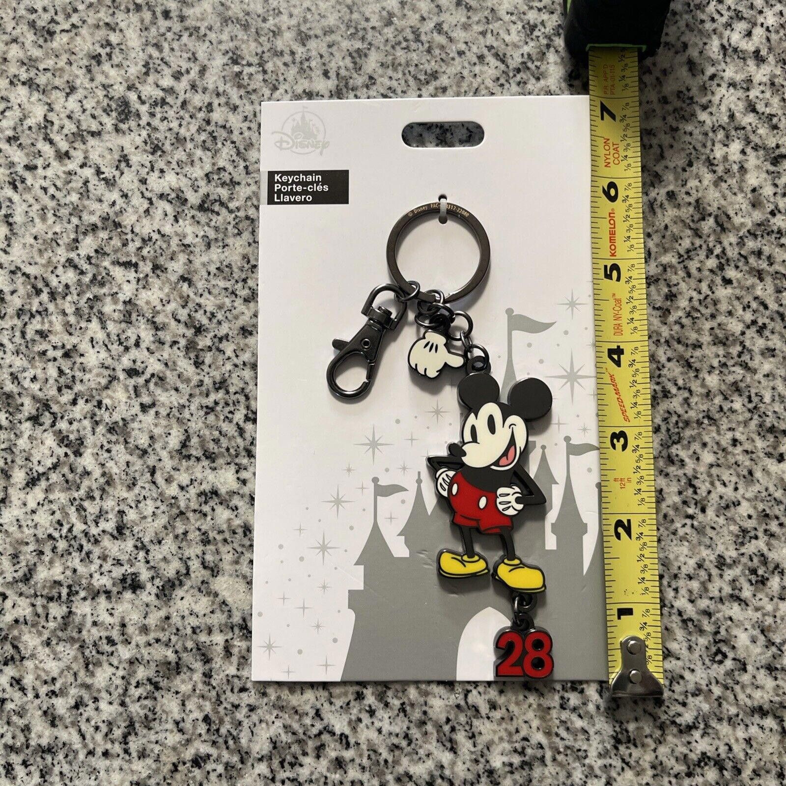Designer NWT Disneyland Mickey Mouse Chrome Keychain 28 Years Size ONE SIZE - 3 Thumbnail