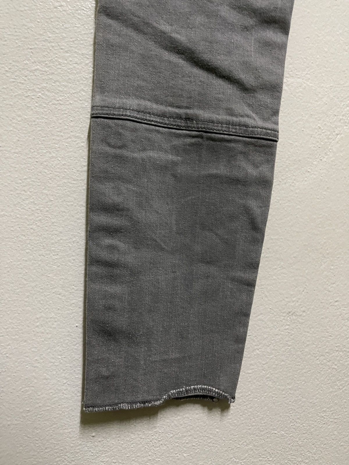 Undercover × Uniqlo Uniqlo Undercover Jeans Size 32" / US 10 / IT 46 - 12 Thumbnail