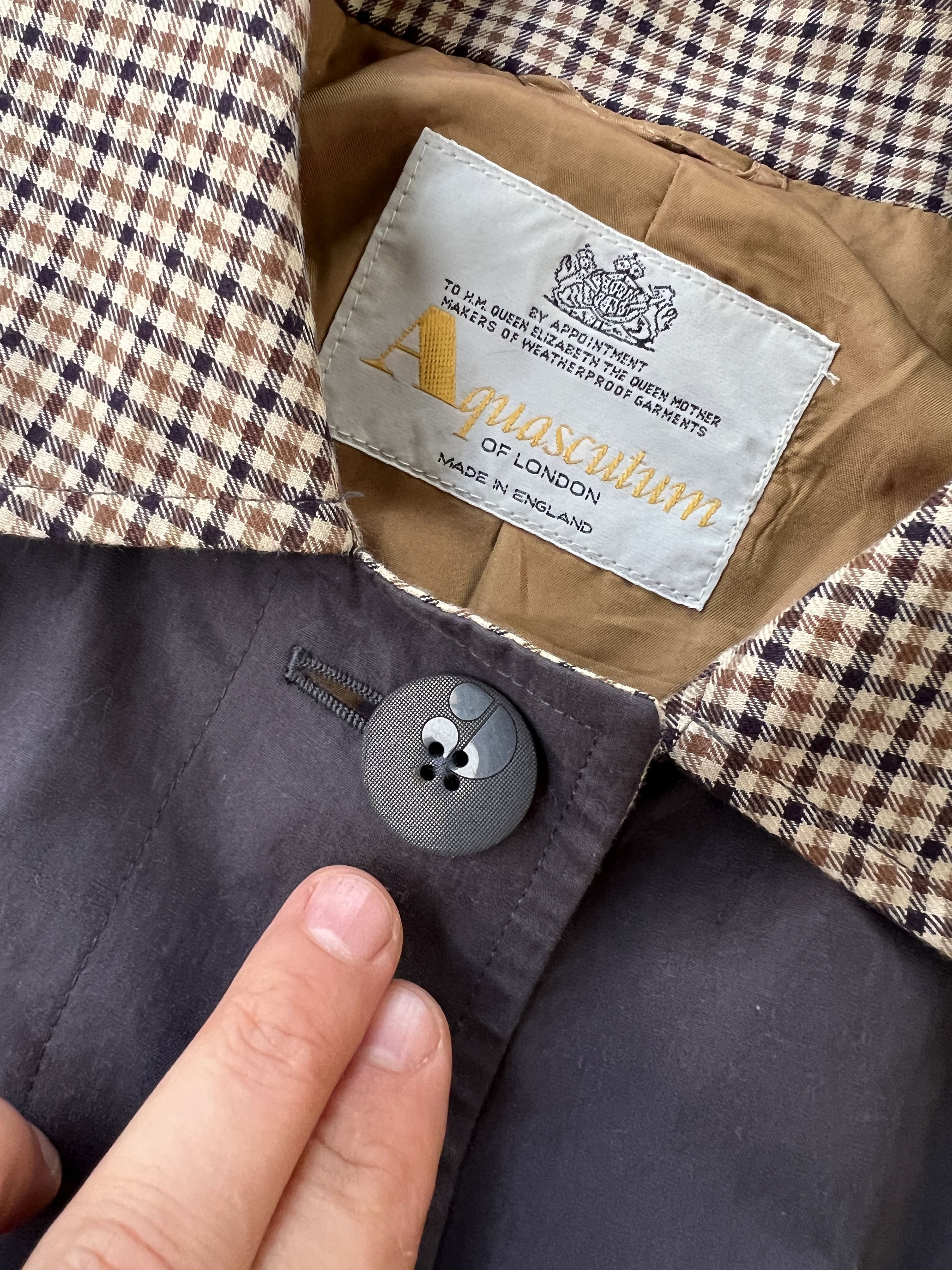 Aquascutum × Vintage Aquascutum Vintage Trench Coat Size XXL / US 16-18 / IT 52-54 - 2 Thumbnail