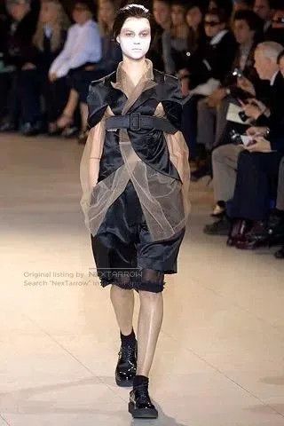 Rei Kawakubo Comme des Garçons Runway Two. Size US 27 - 6 Thumbnail