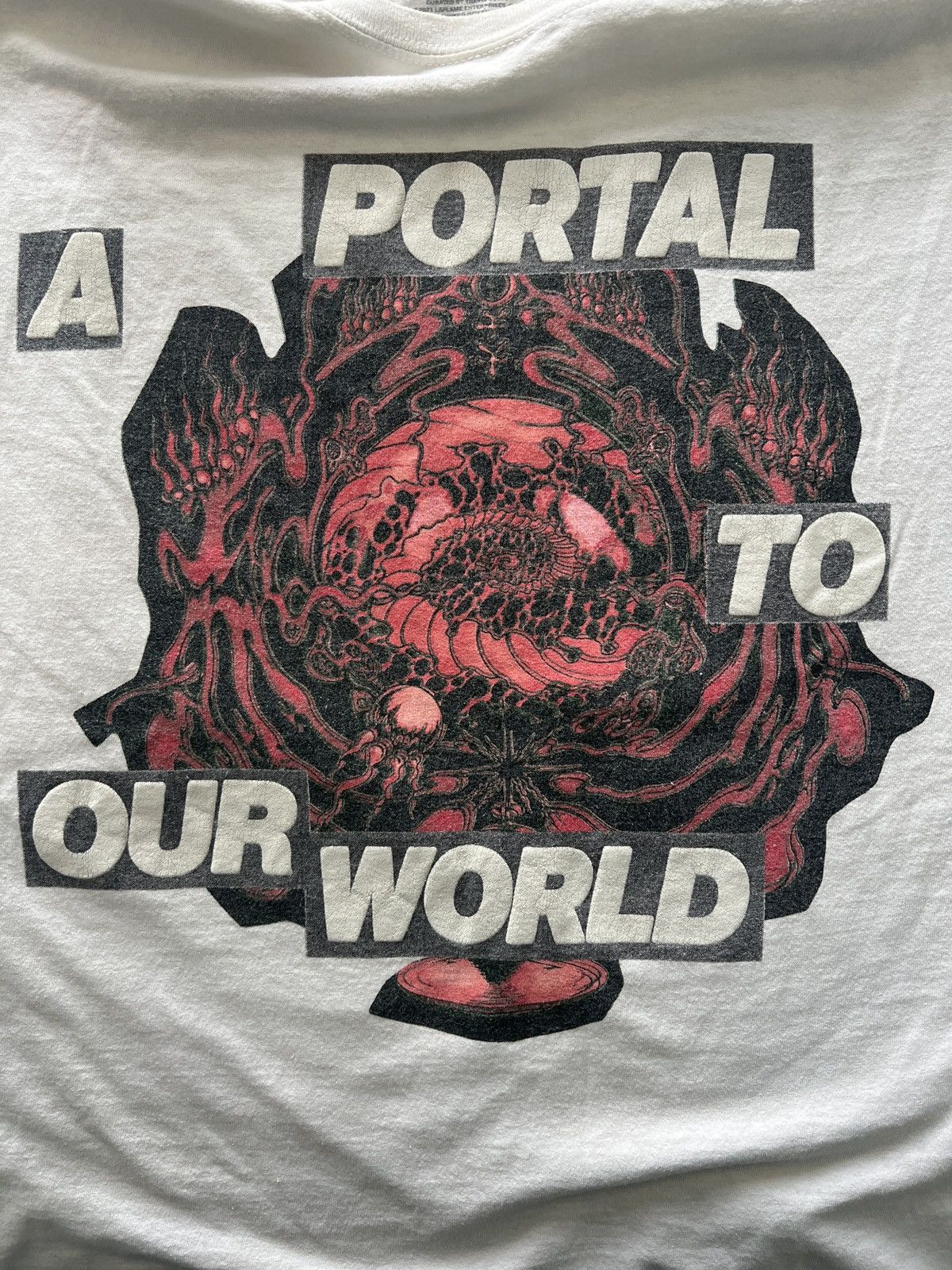 Travis Scott Travis Scott A Portal To Our World Utopia Rolling Loud Shirt Size US XL / EU 56 / 4 - 4 Thumbnail