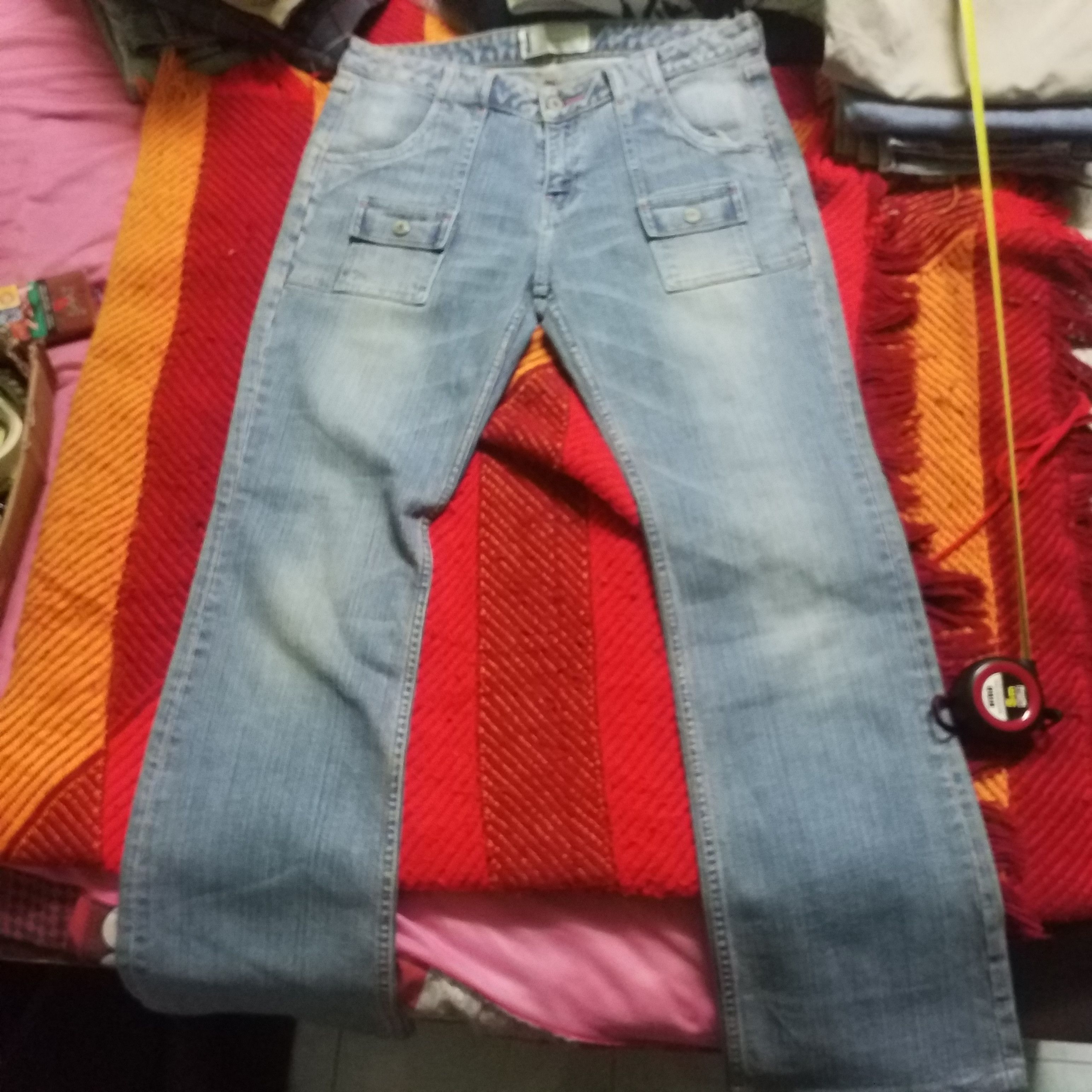 levis flare stretch bush pocket