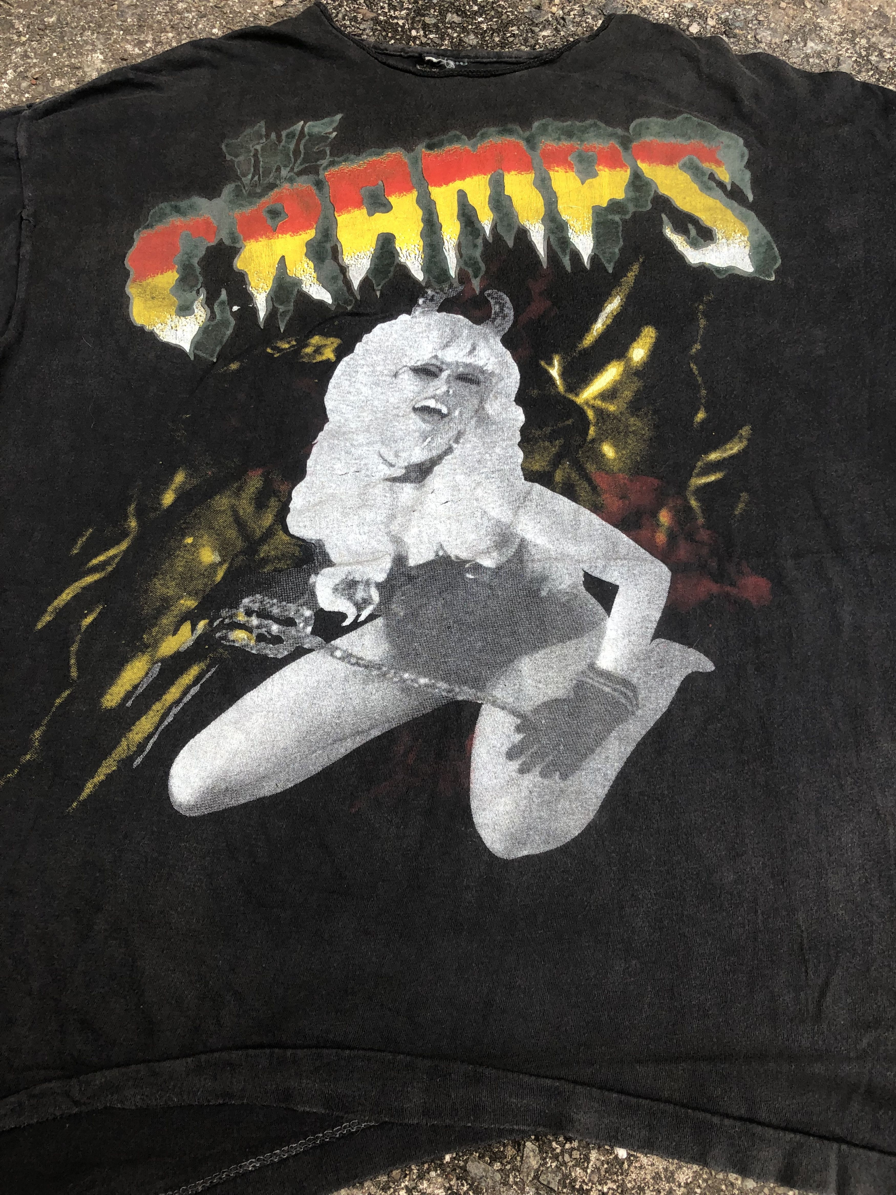 Vintage 🔥Vintage 80s THE CRAMPS 'A Date With Elvis' Punk T-Shirt Size US XL / EU 56 / 4 - 5 Thumbnail